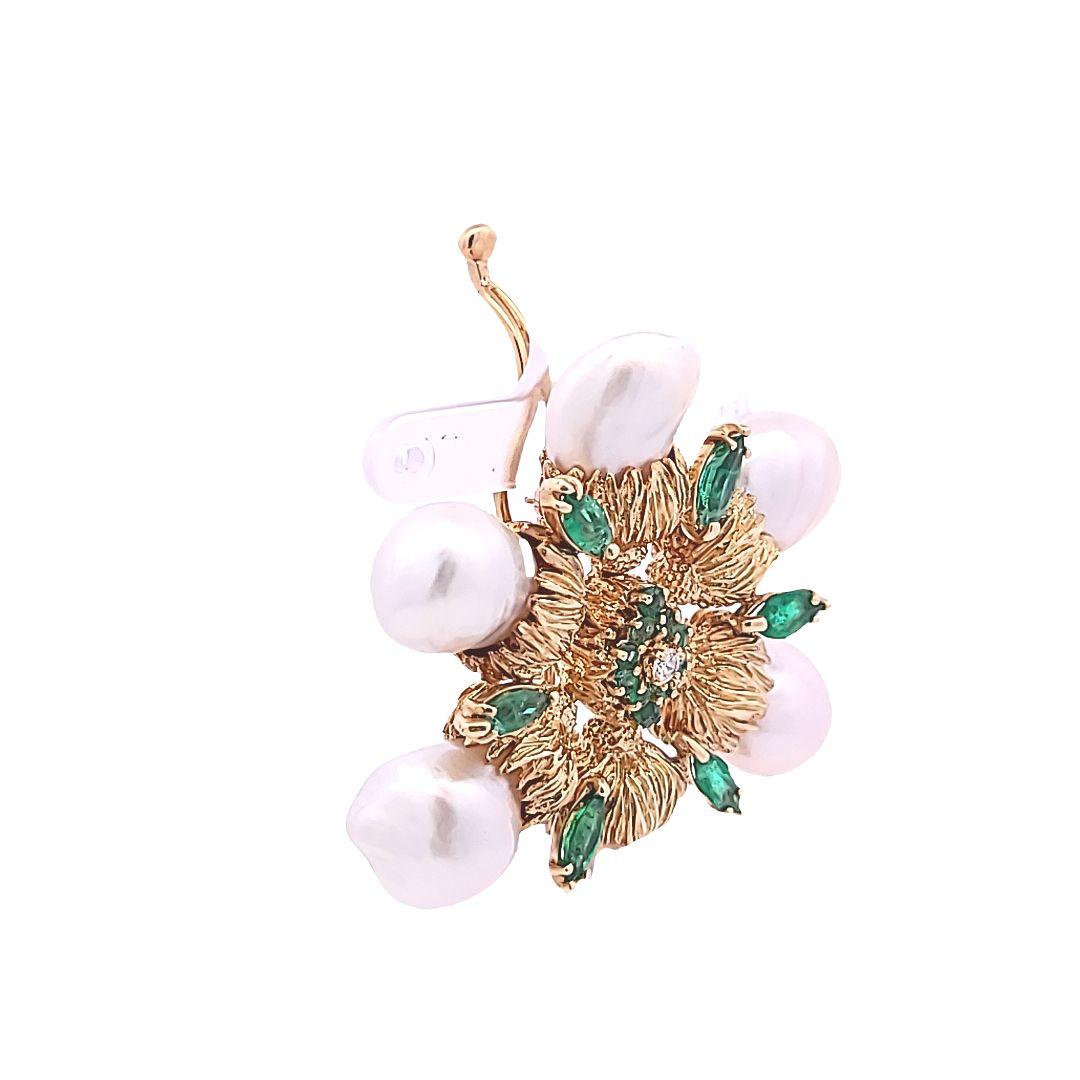 18K Yellow Gold Pin Brooch with 0.1ct Round G VS1 Diamonds 1.6ct Emerald & Pearl