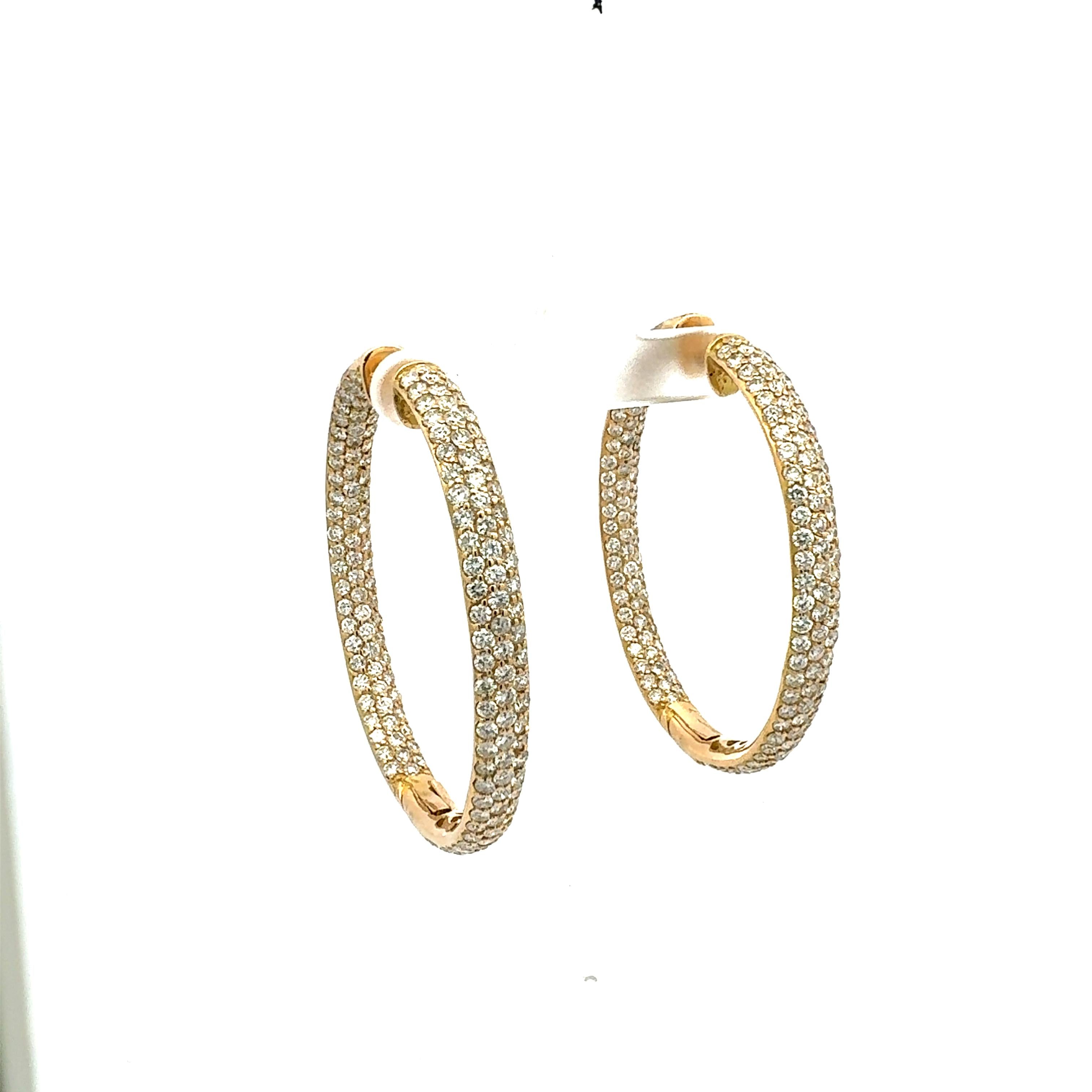 18K Yellow Gold 11.26ct H VS1 Round Brilliant Diamond Large Hoop Earrings