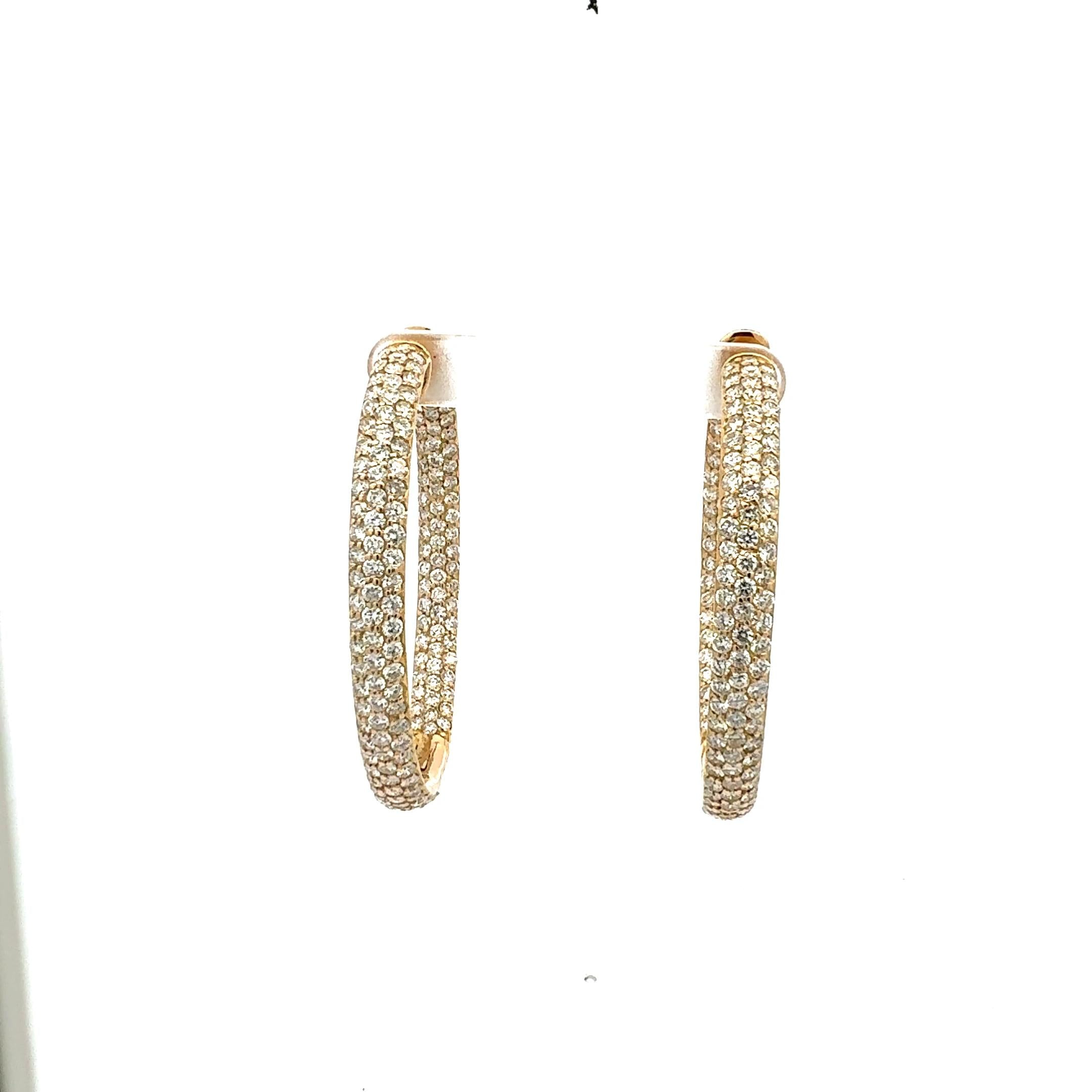 18K Yellow Gold 11.26ct H VS1 Round Brilliant Diamond Large Hoop Earrings