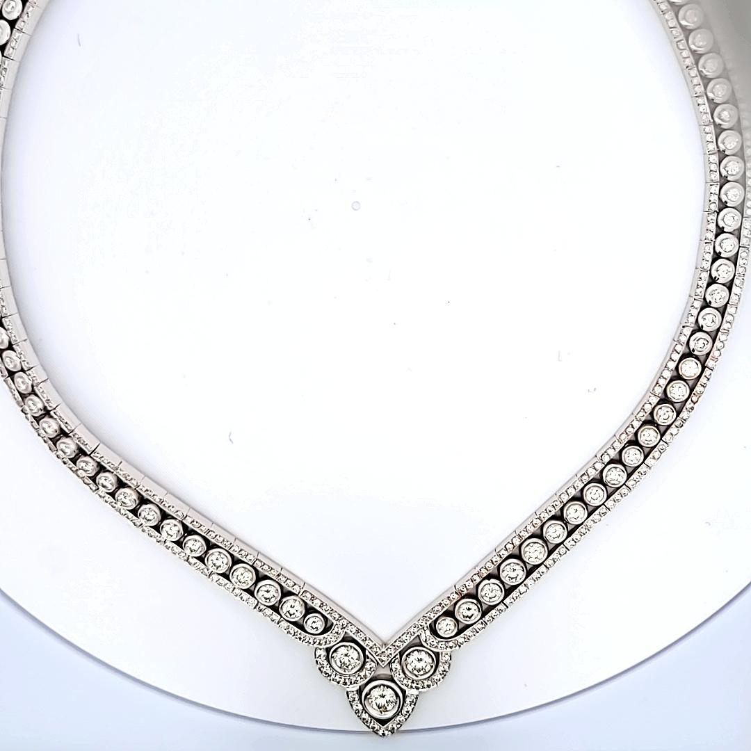 Vintage Platinum Statement Necklace with 20.26 Carat Round I-VS1 Diamonds