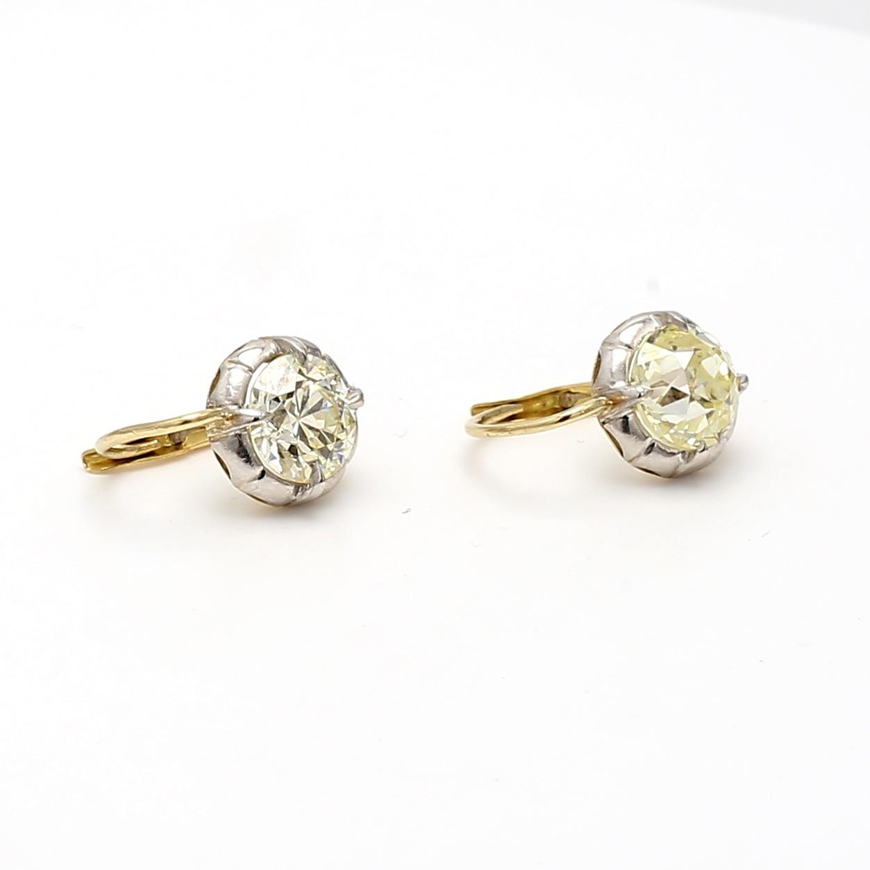 3.03 Carat Old European and Circular Brilliant Diamond 18K Gold-Silver Earrings