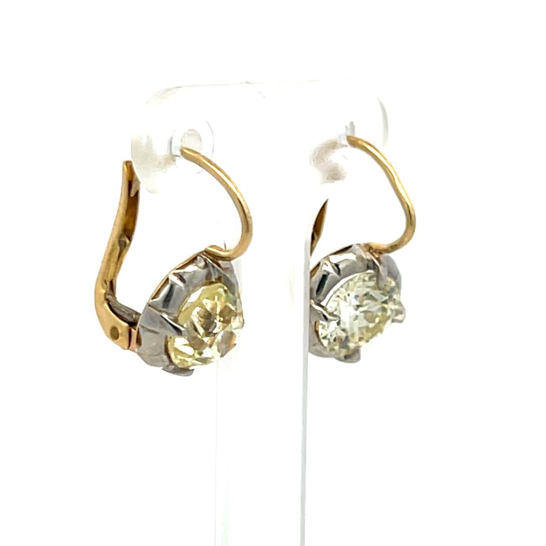 3.03 Carat Old European and Circular Brilliant Diamond 18K Gold-Silver Earrings