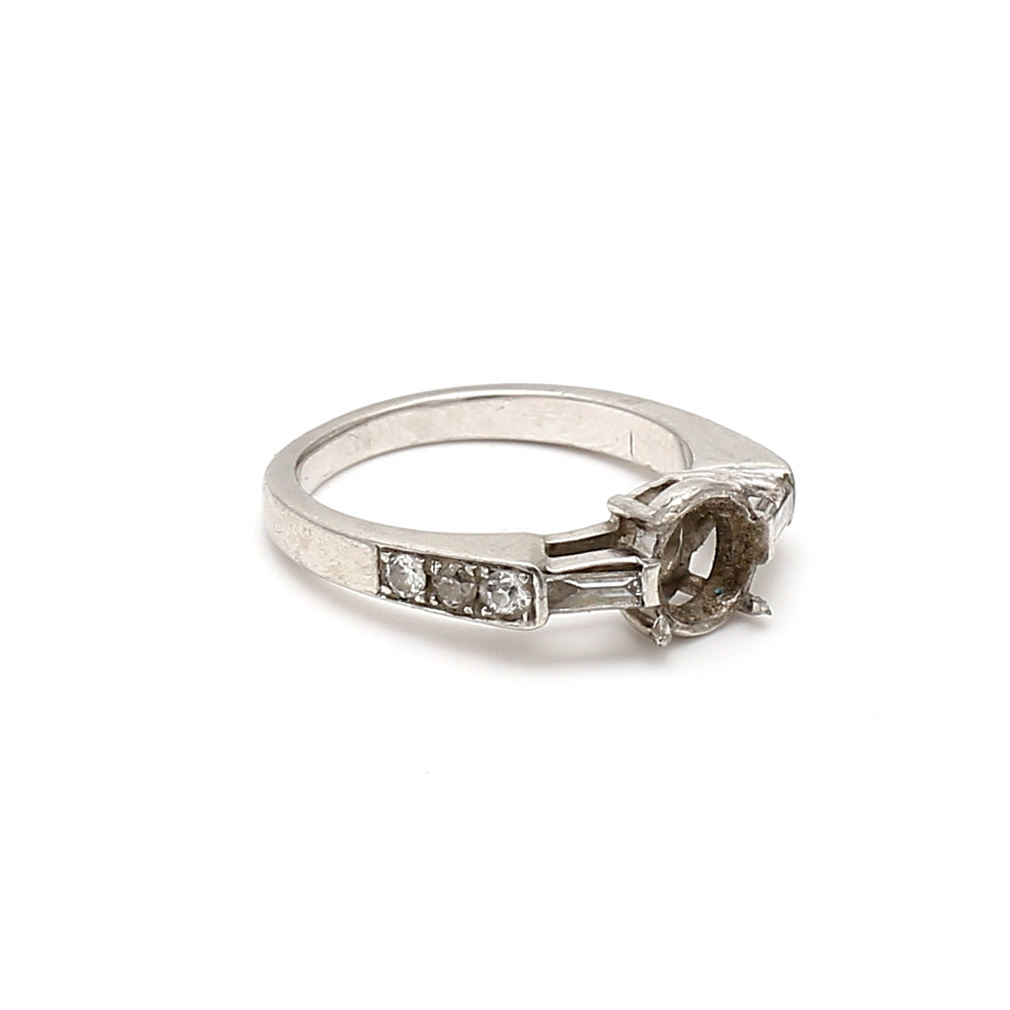 0.33 Carat Old European  and Baguette  Diamond Platinum Semi Mount Ring
