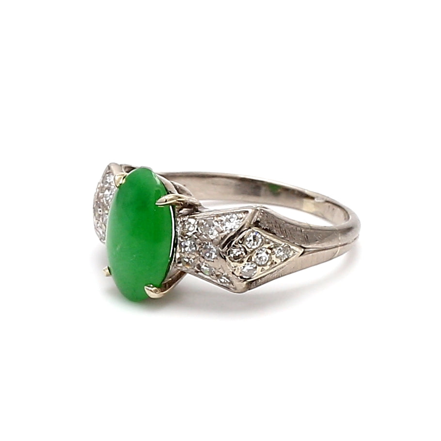 0.26 Carat Round Brilliant Shape 1.50 Carat Jade Platinum Gems Stone Ring