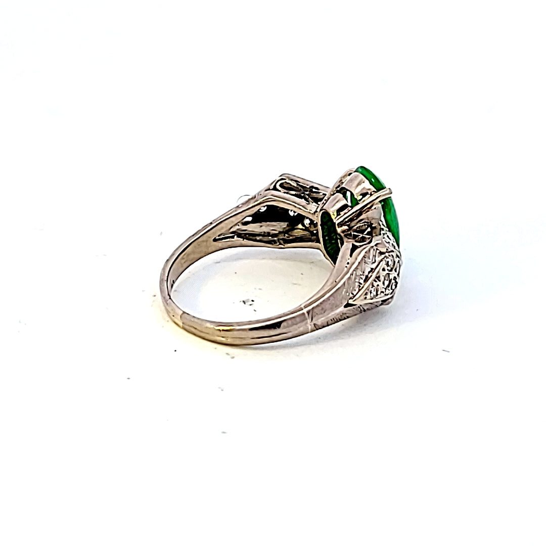 0.26 Carat Round Brilliant Shape 1.50 Carat Jade Platinum Gems Stone Ring