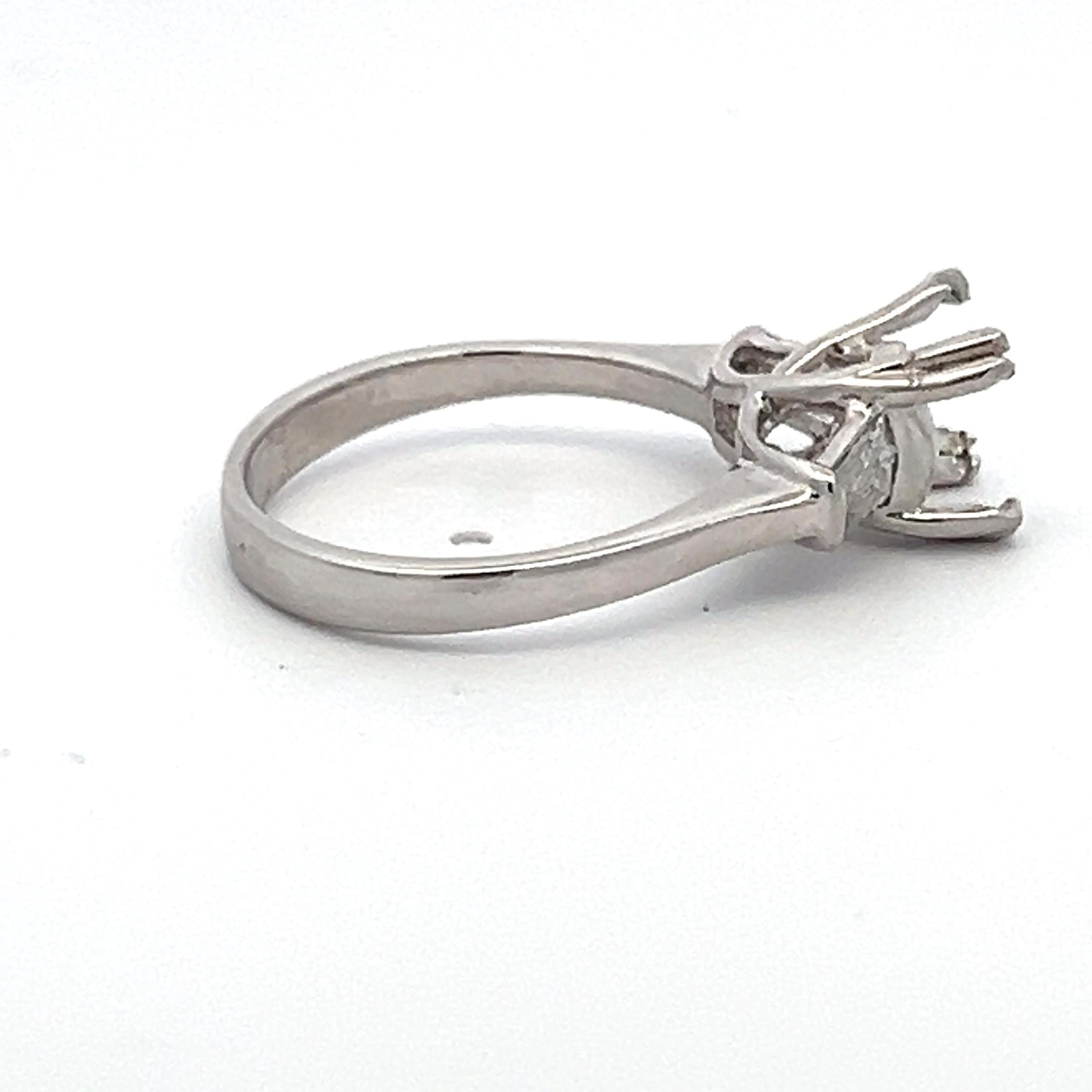 0.55 Carat Baguette Shape G VS1 Diamond 18 Karat White Gold Semi Mount Ring