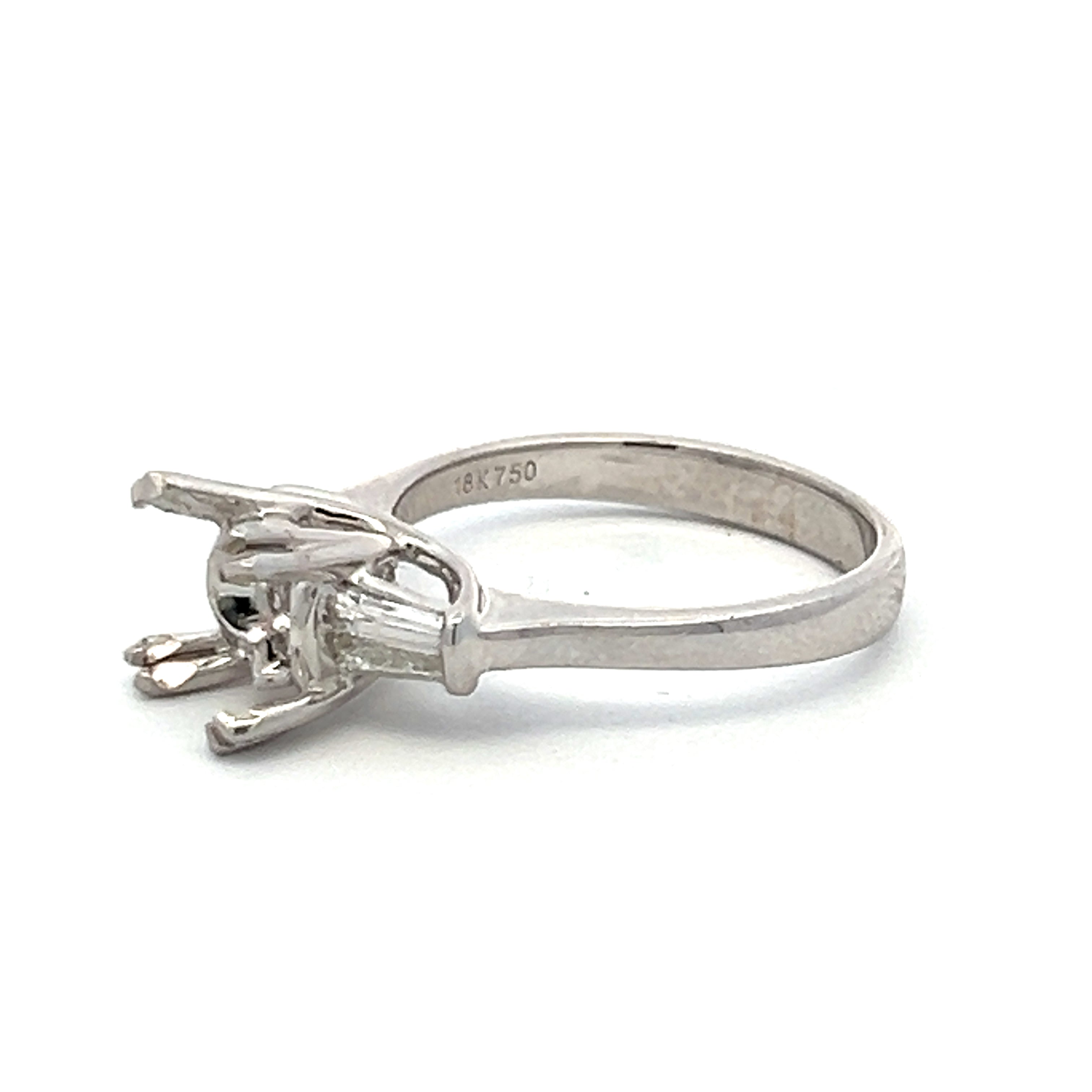 0.55 Carat Baguette Shape G VS1 Diamond Platinum Semi Mount Ring