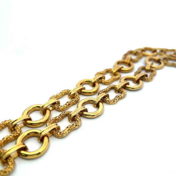 Vintage 171.60 Grams Textured and Smooth 18 Karat Yellow Gold Link Necklace