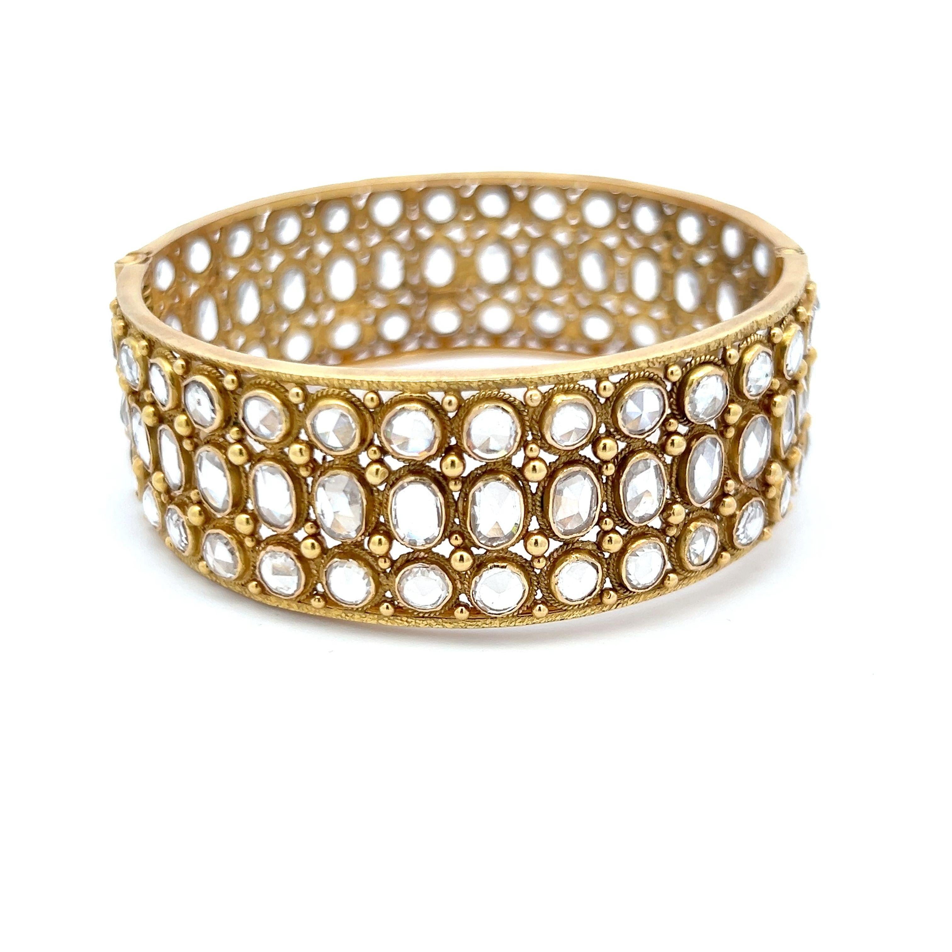 Vintage 18K Yellow Gold Bangle Bracelet with 11.5 Carat Rose Cut J SI1 Diamonds