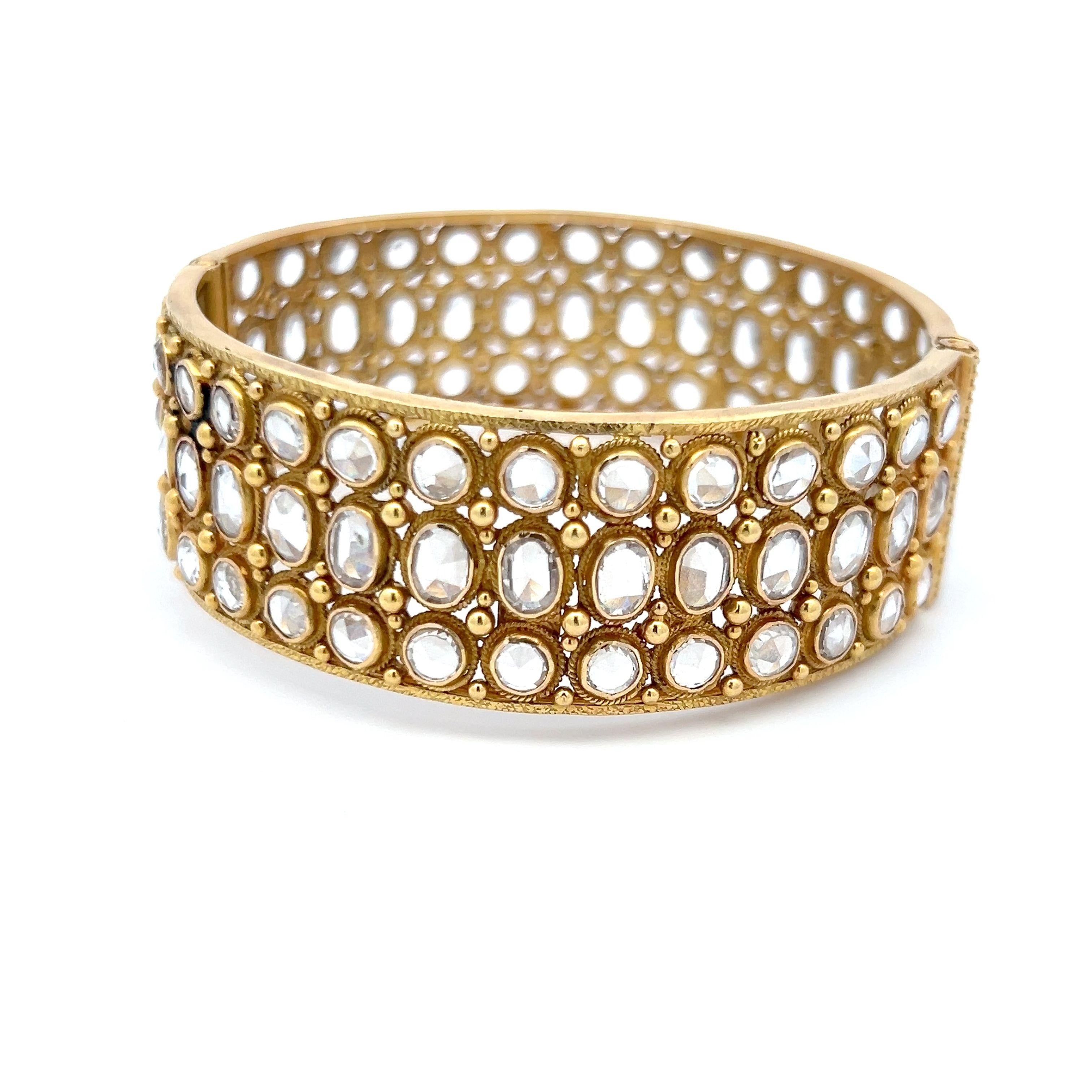 Vintage 18K Yellow Gold Bangle Bracelet with 11.5 Carat Rose Cut J SI1 Diamonds