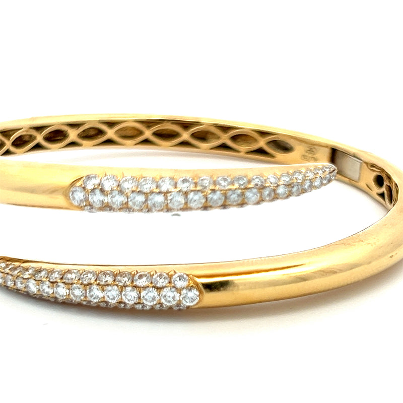 1.60 Carat Round Brilliant Diamond 18 Karat Yellow Gold Cuff Bracelet