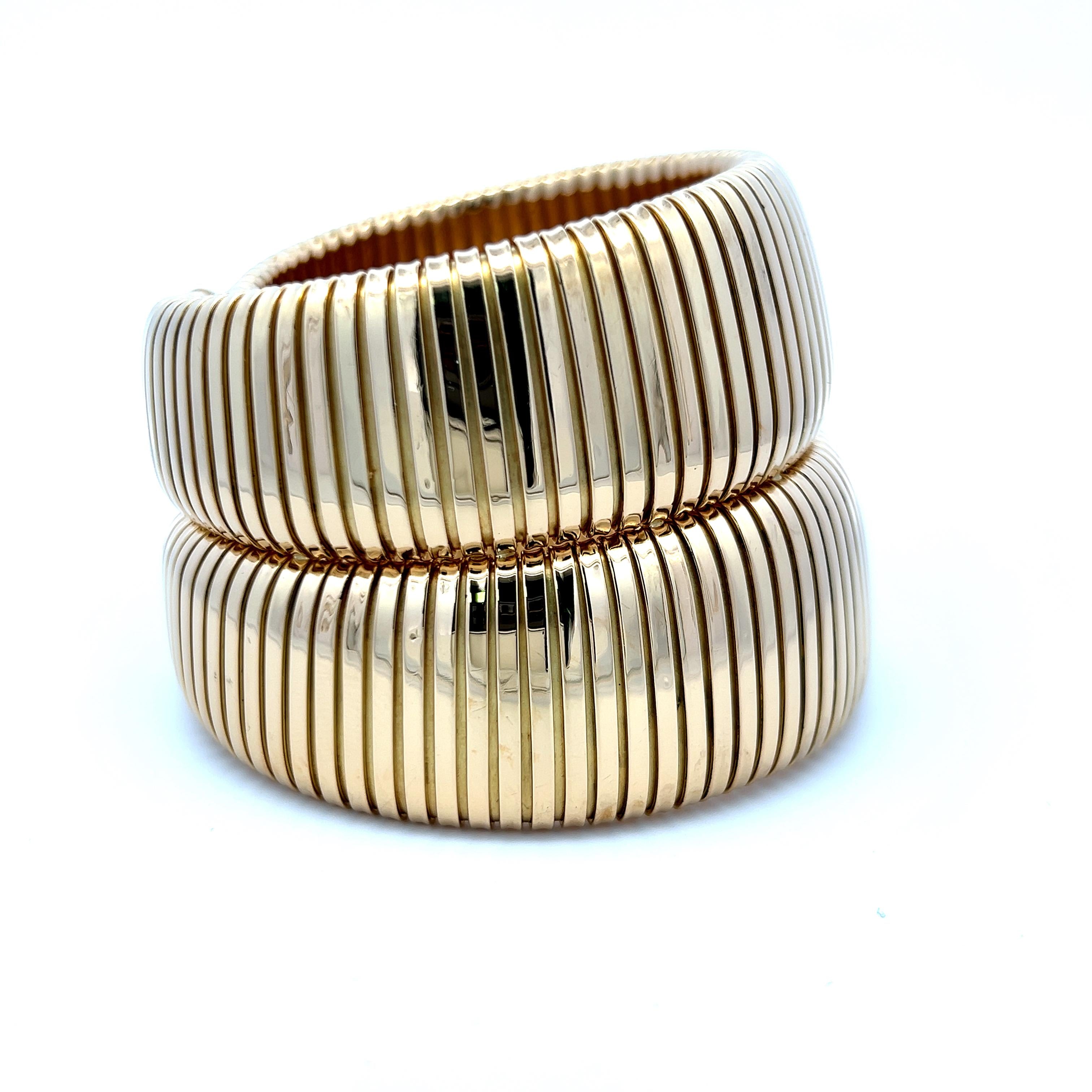 Carlo Weingrill Vintage 127.90 Grams 18 Karat Yellow Gold Tubogas Bracelet