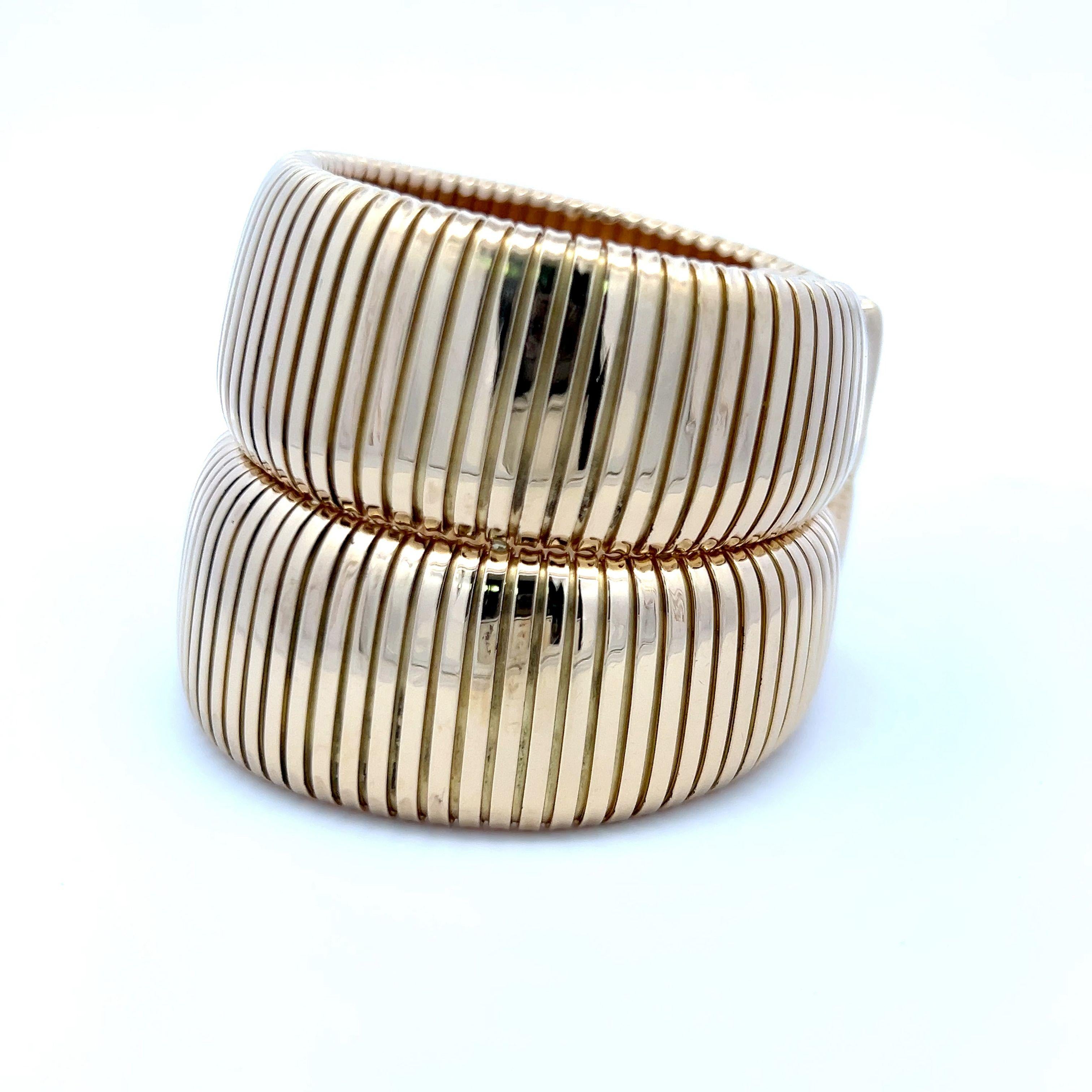 Carlo Weingrill Vintage 127.90 Grams 18 Karat Yellow Gold Tubogas Bracelet