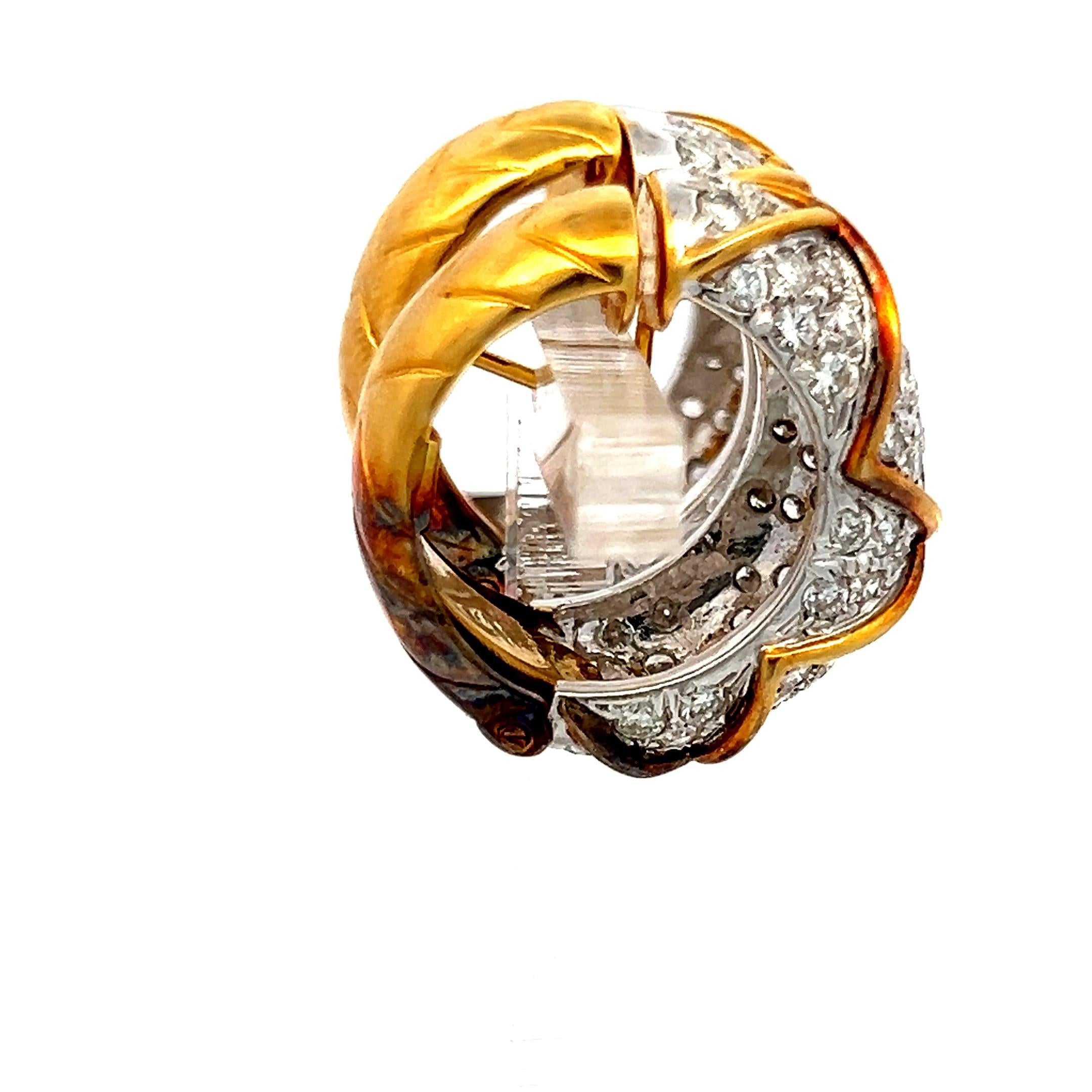 7.00ct G VS2 Diamond Pavé Huggie Earrings in 18K Yellow Gold (Vintage)