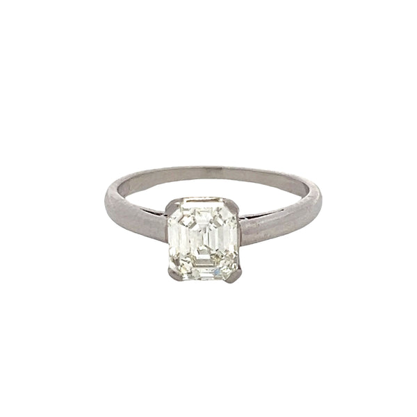 1.18 Carat Asscher Cut K VVS1 Diamond Platinum Engagement Ring