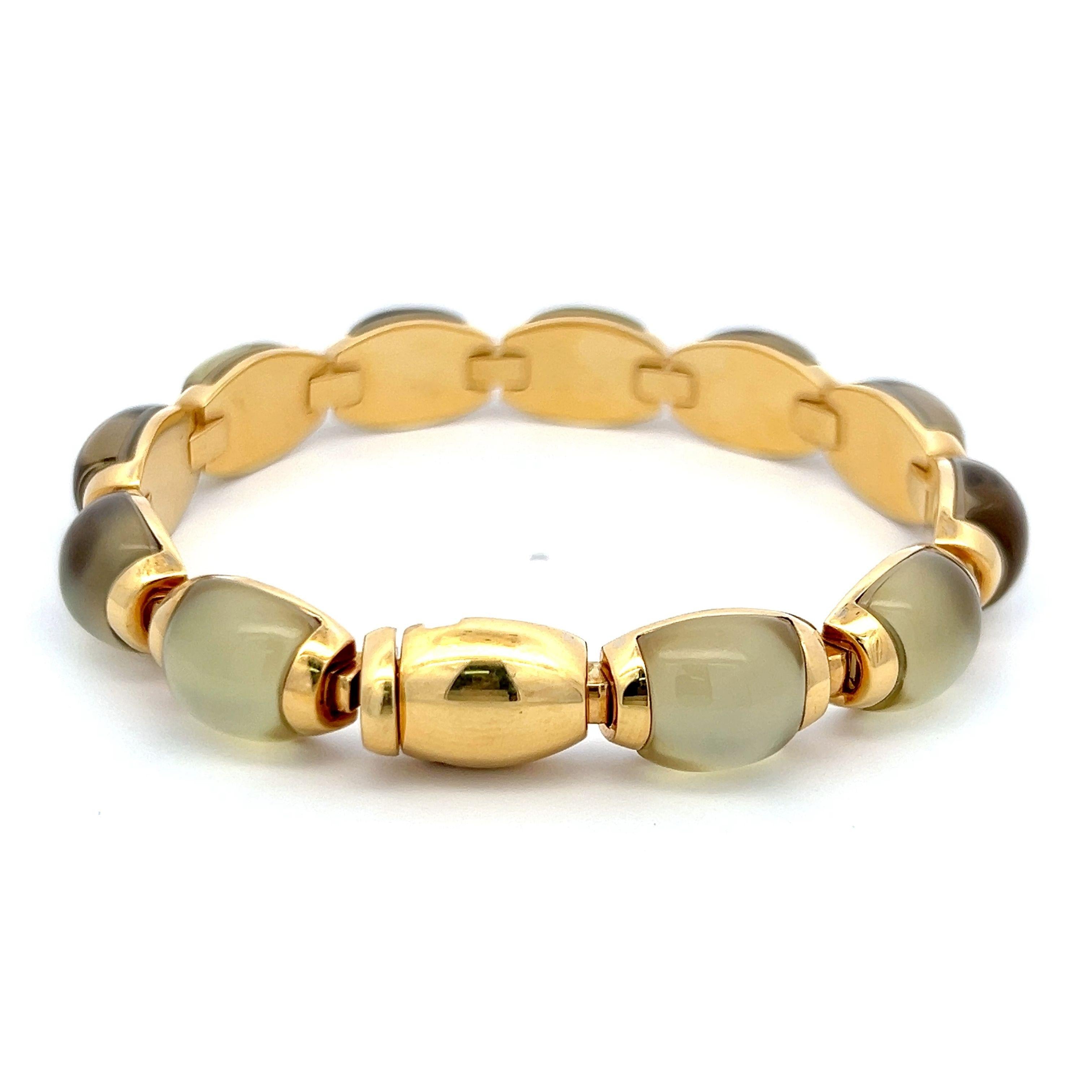 Vintage 18K Yellow Gold Link Bracelet with 10x11.5 MM Yellow Moonstones
