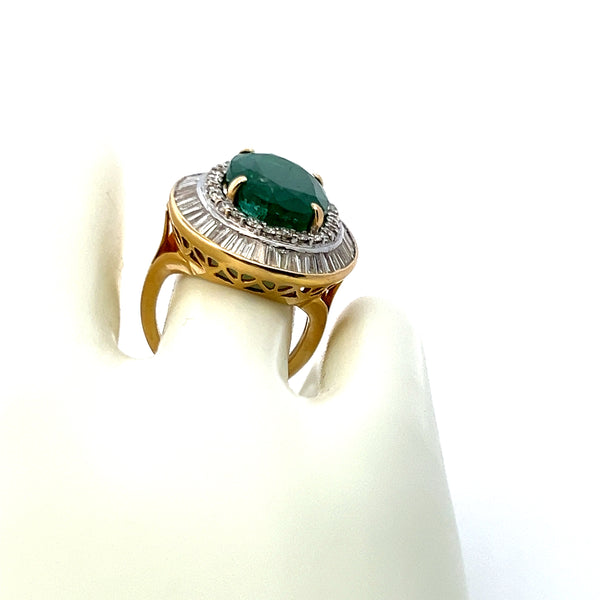 8.65 Carat Emerald 2.45 Carat Baguette and Round Diamond 18K YG Cocktail Ring