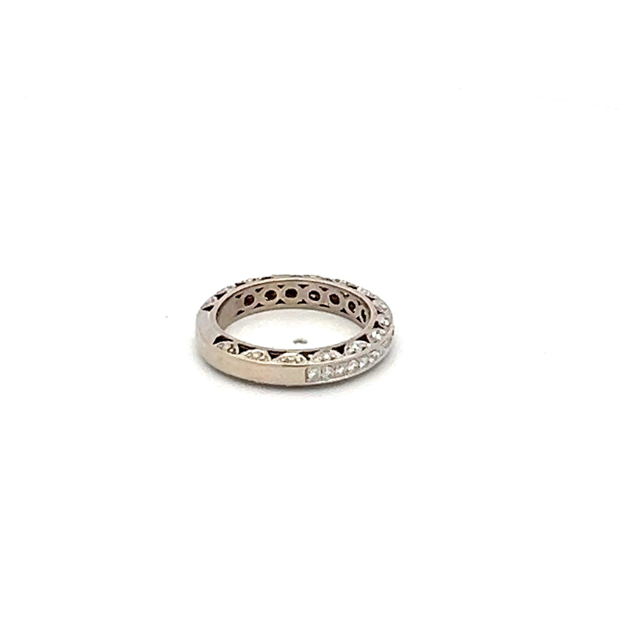 0.40 Carat Round Brilliant I VS2 Diamond 14 Karat White Gold Wedding Band Ring