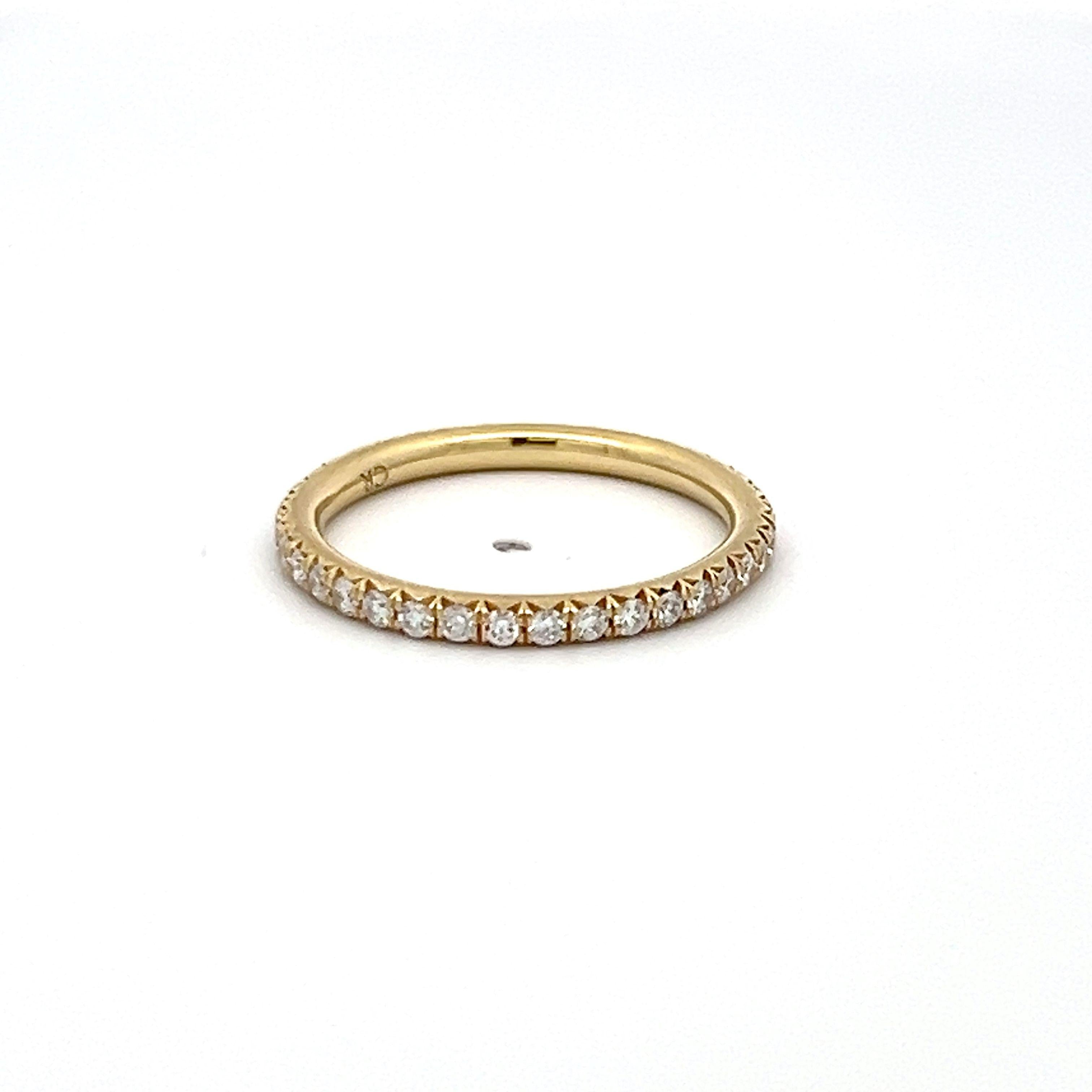 18K Yellow Gold Eternity Band Ring with 0.38 Carat Round H-VS1 Diamond Size 5.75