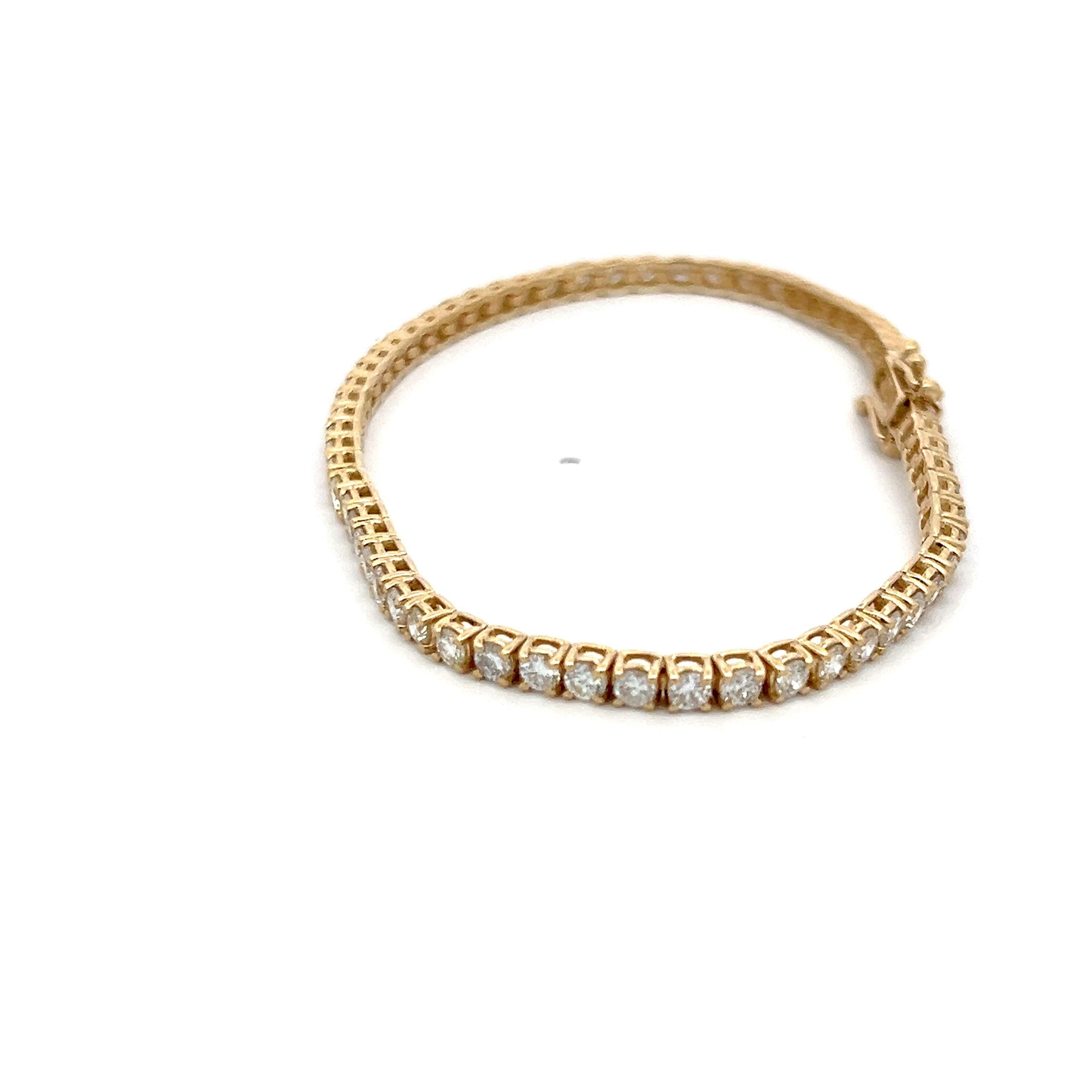 5.58ct Round Diamond 14K Yellow Gold Classic Tennis Bracelet