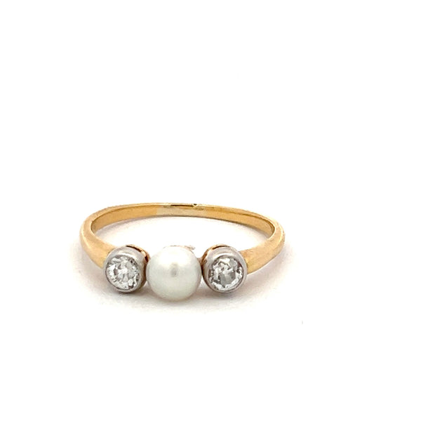 1.06 Carat Circular Brilliant and Round Diamond 18K YG Three-Stone Ring