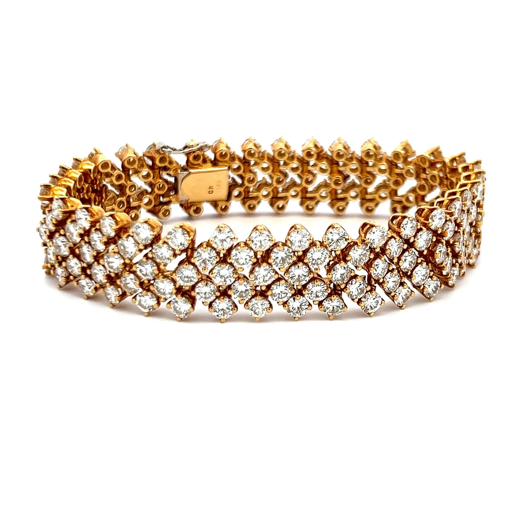 21.00 Carat Round Brilliant G VS1 Diamond 18 Karat Yellow Gold Link Bracelet