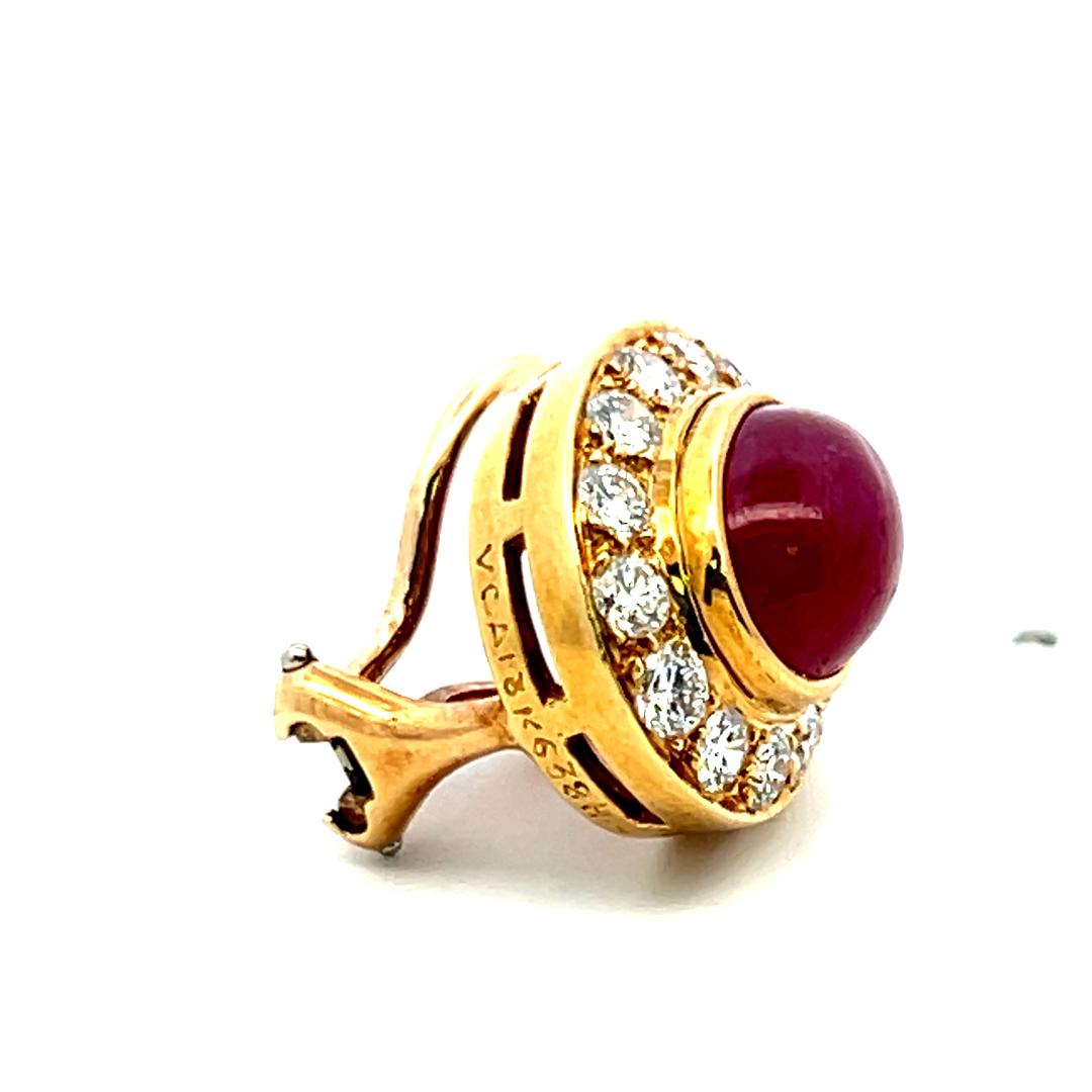 Van Cleef & Arpels 7.91 Carat Ruby 1.50 Carat Round Diamond 18K YG Earrings