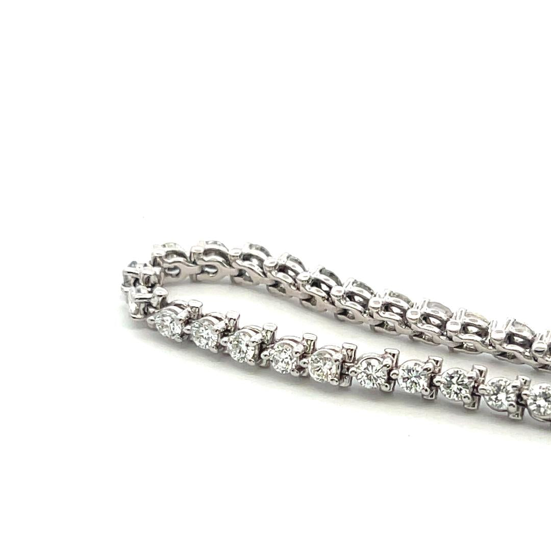 2.84 Carat Round Brilliant Diamond 14 Karat White Gold Tennis Bracelet