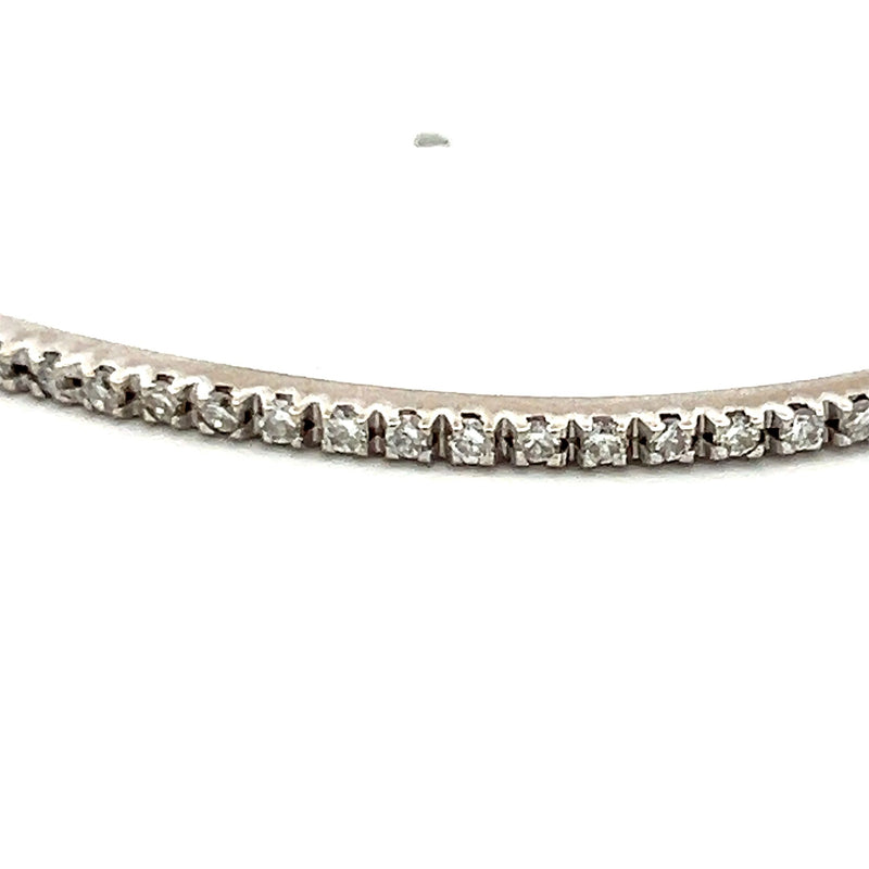 0.40 Carat Round Brilliant G SI1 Diamond 18 Karat White Gold Bangle Bracelet