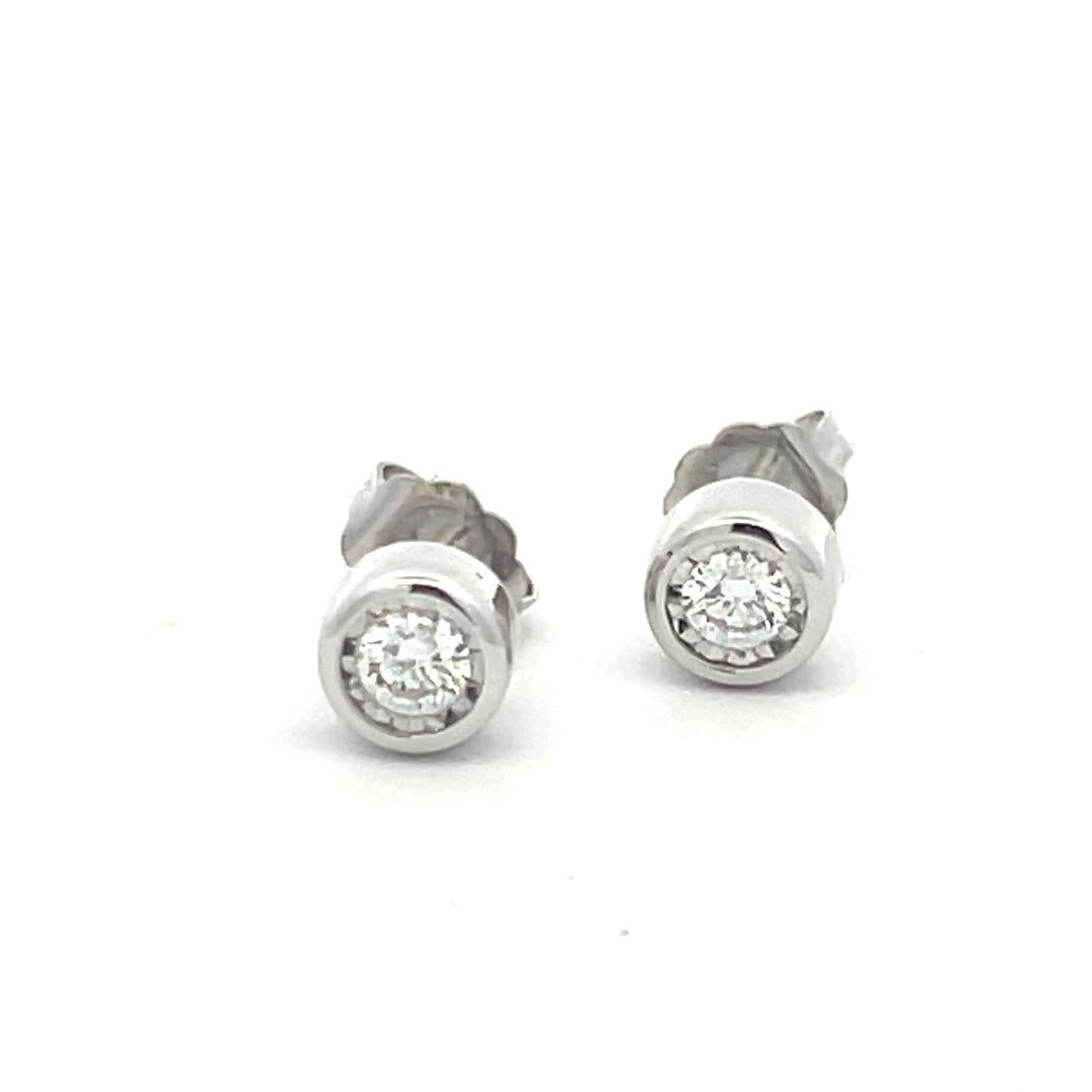 0.25 Carat Round Brilliant F SI1 Diamond 14 Karat White Gold Stud Earrings