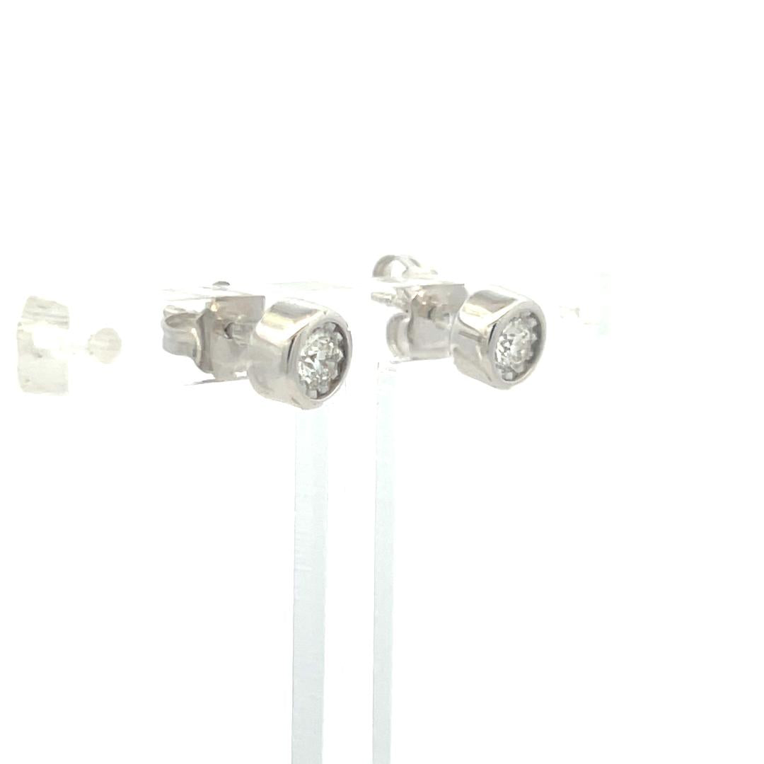 0.25 Carat Round Brilliant F SI1 Diamond 14 Karat White Gold Stud Earrings