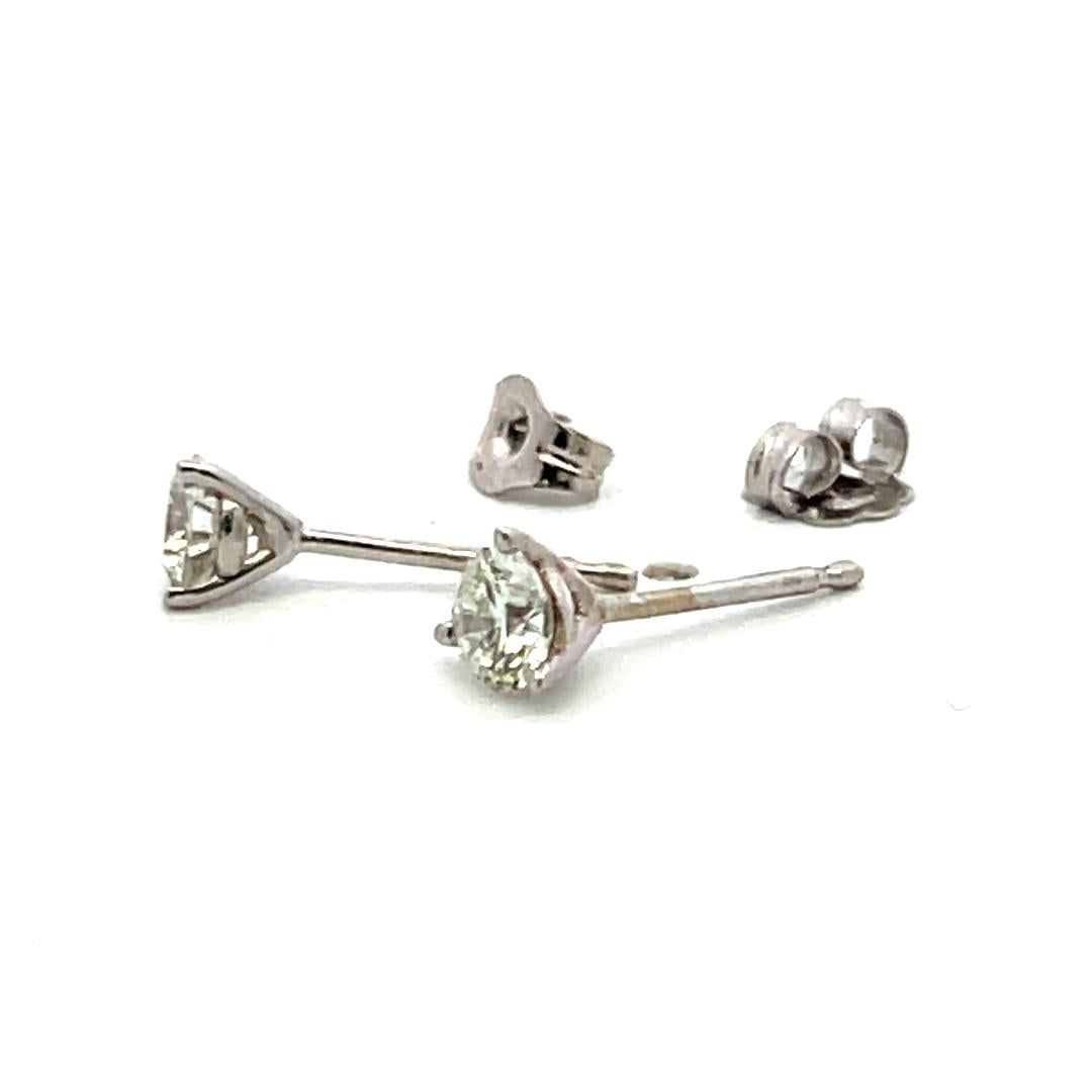 0.48 Carat Round Brilliant Diamond 14 Karat White Gold Stud Earrings