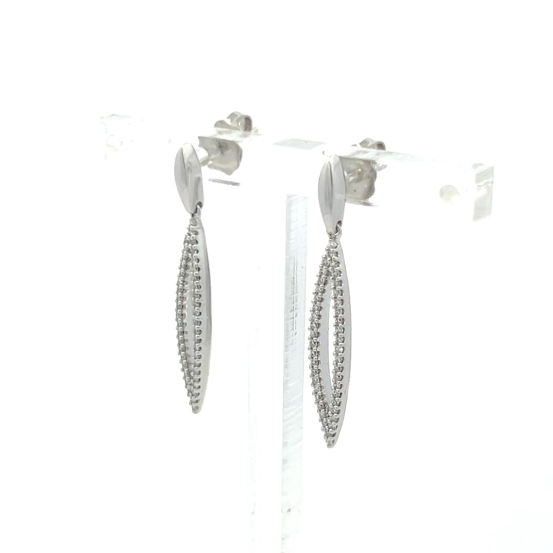 0.25 Carat Round Brilliant Diamond 14K White Gold/Platinum Dangling Earrings
