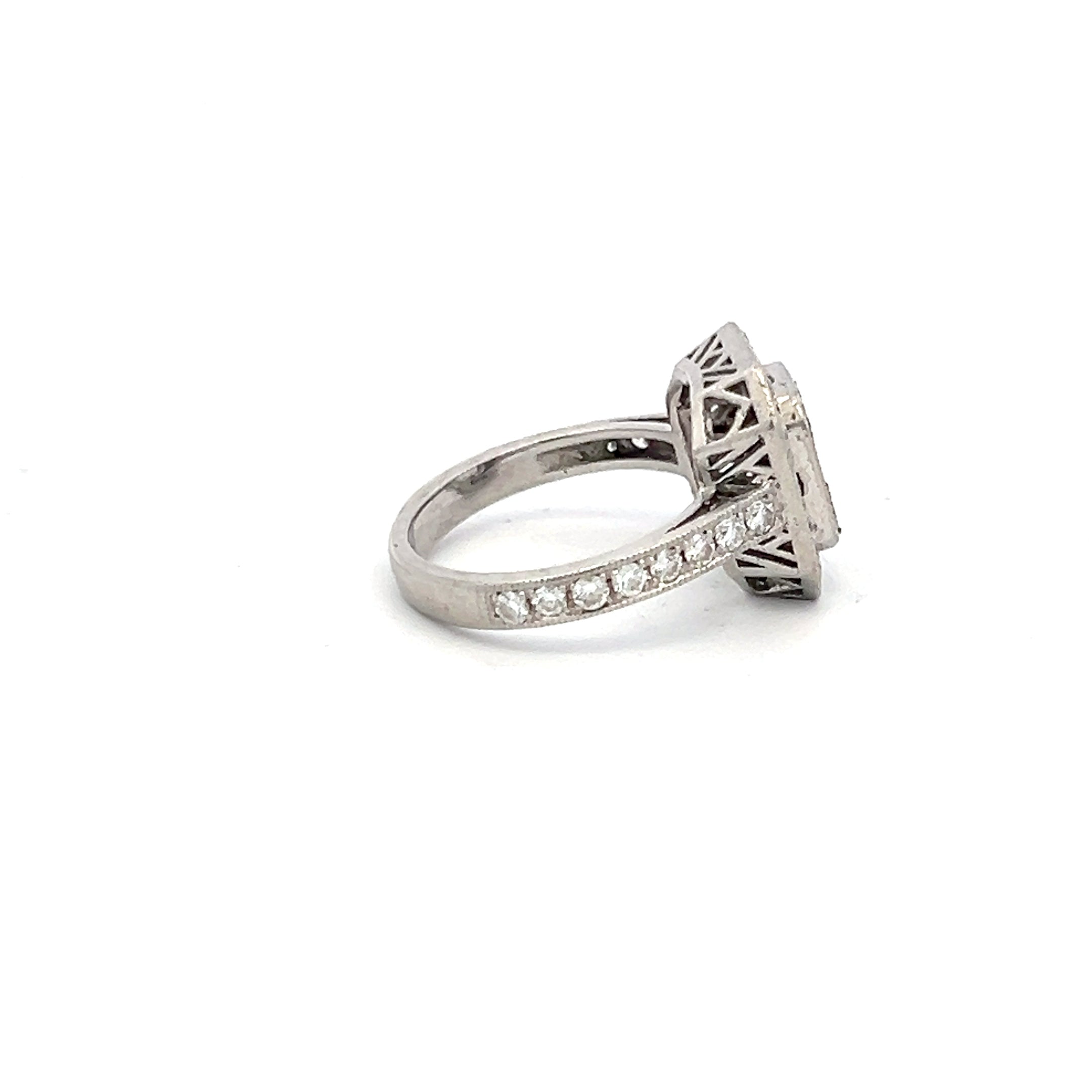 0.39 Carat Round Brilliant I SI1 Diamond Platinum Semi Mount Ring