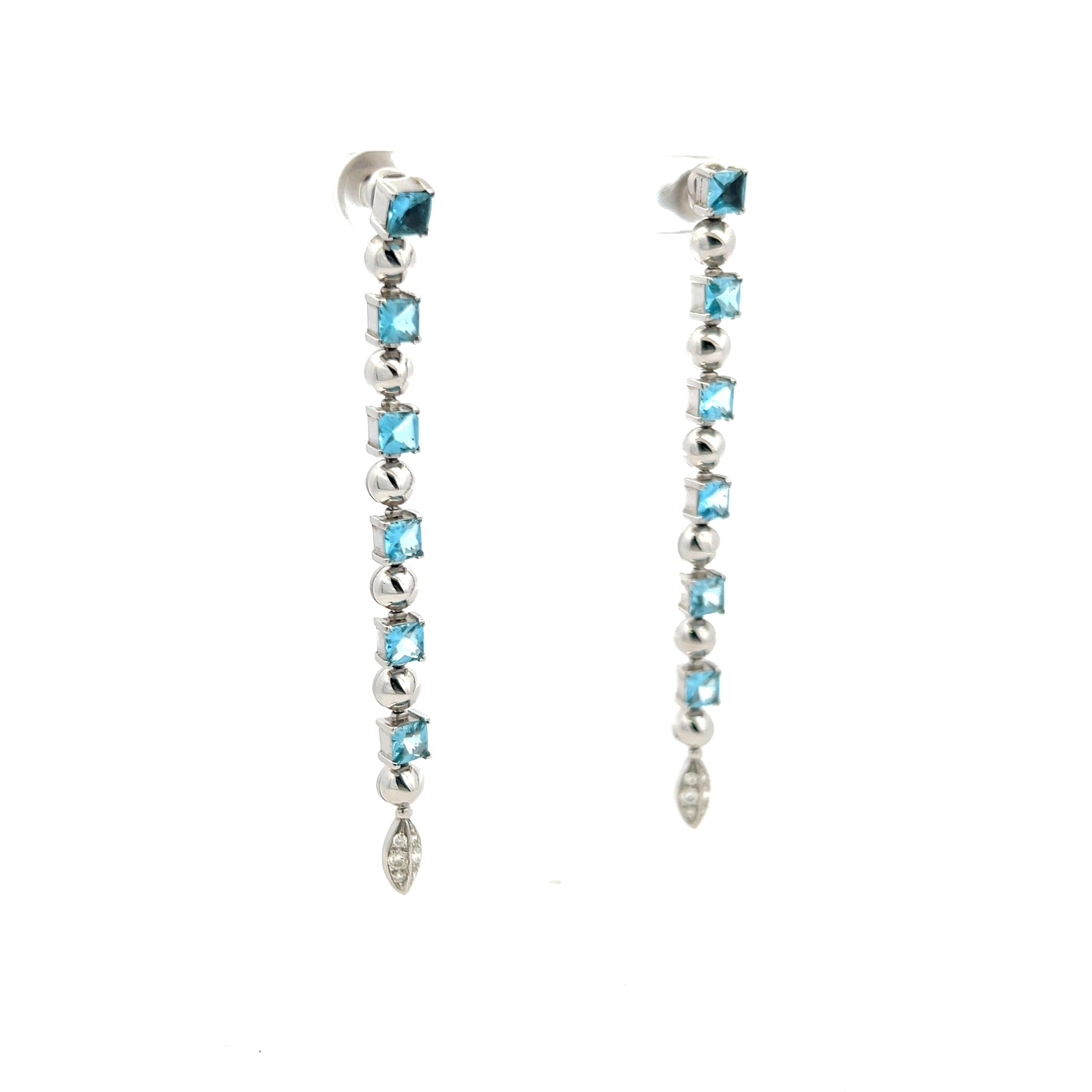 Bvlgari Platinum Dangling Earrings with 0.16 Carat Round G-VS2 Diamonds