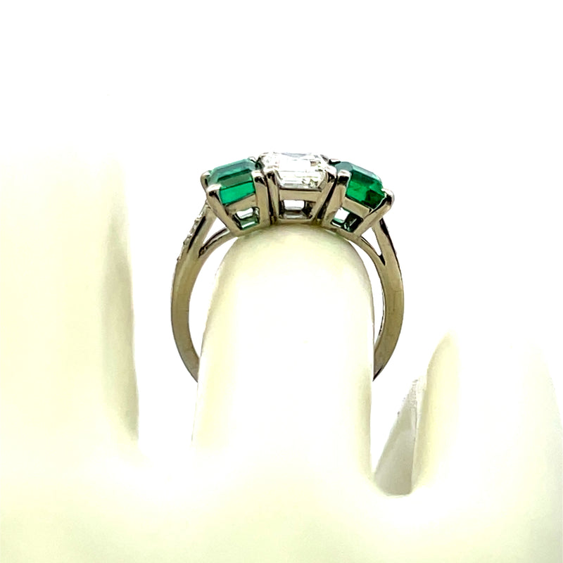 Tiffany & Co 1.50 Carat Emerald 1.34 Carat Diamond Platinum Three-Stone Ring