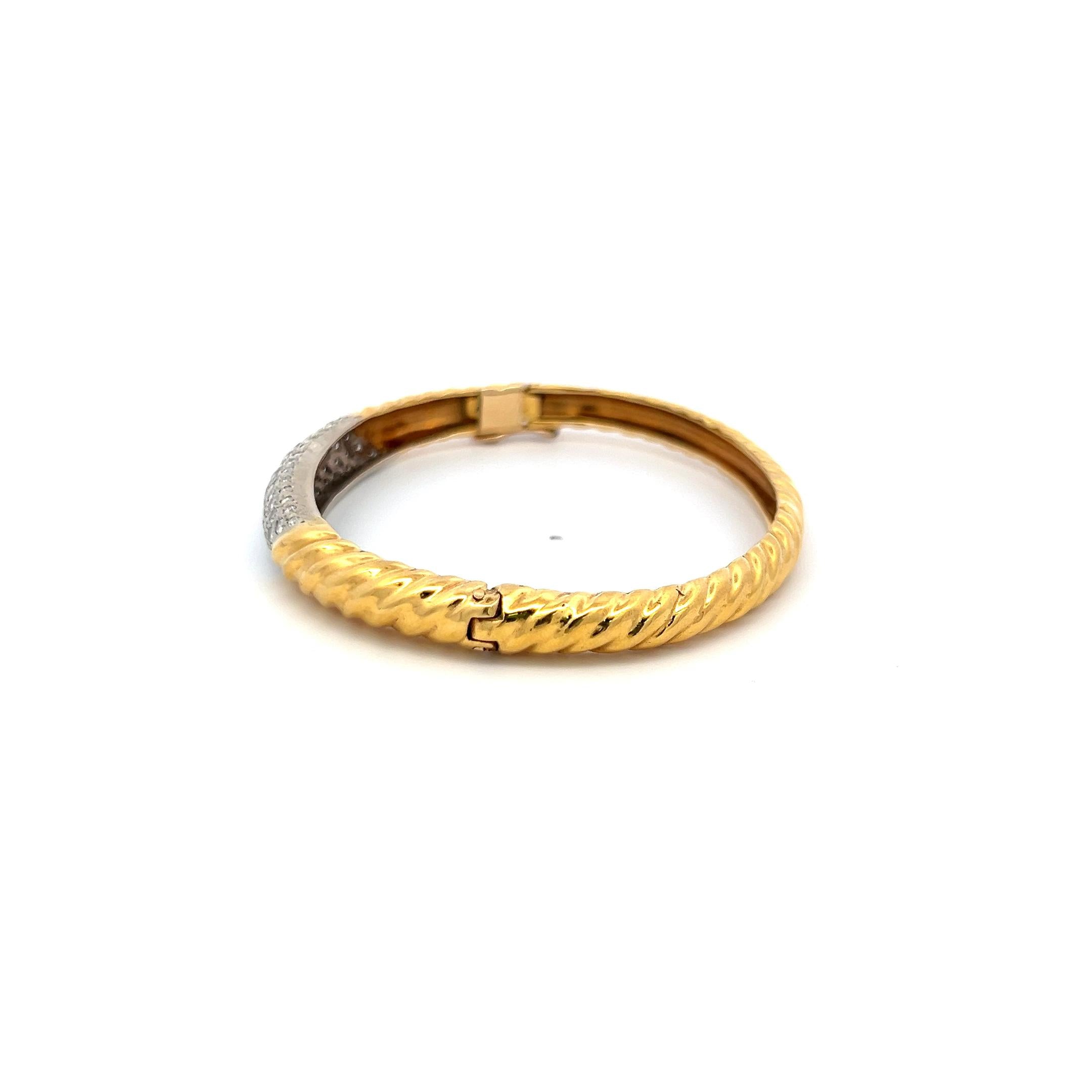 2.00 Carat Round Brilliant G VS2 Diamond 18 Karat Two Tone Gold Bangle Bracelet