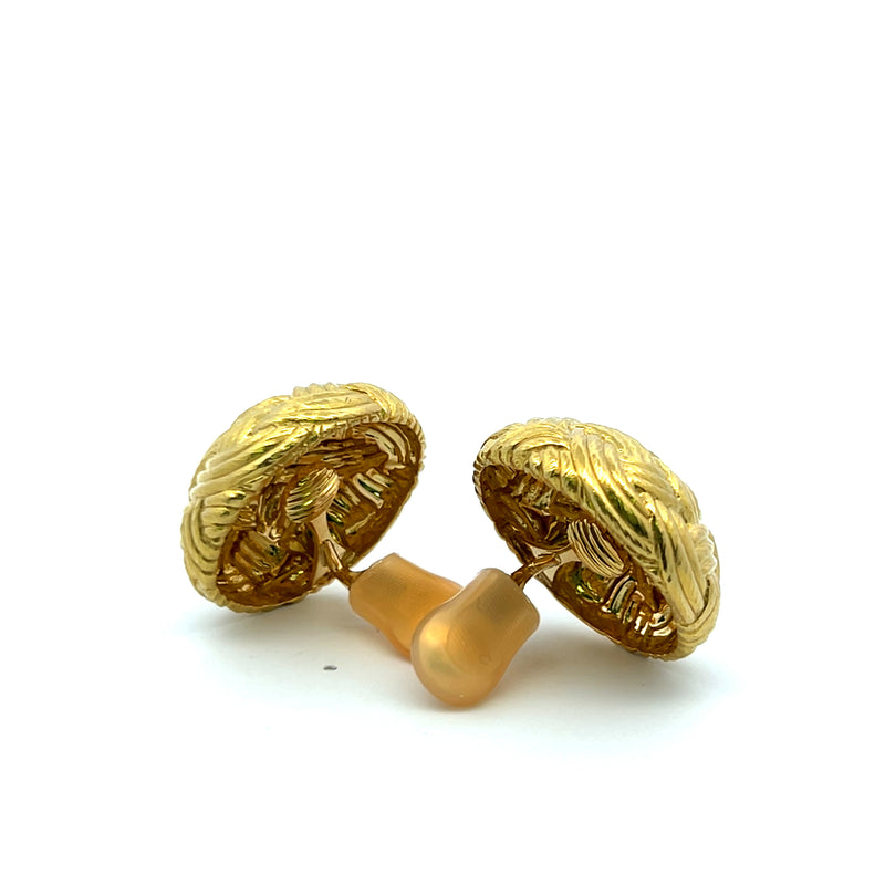 David Webb Vintage 50.00 Grams 18 Karat Yellow Gold Clip On Earrings