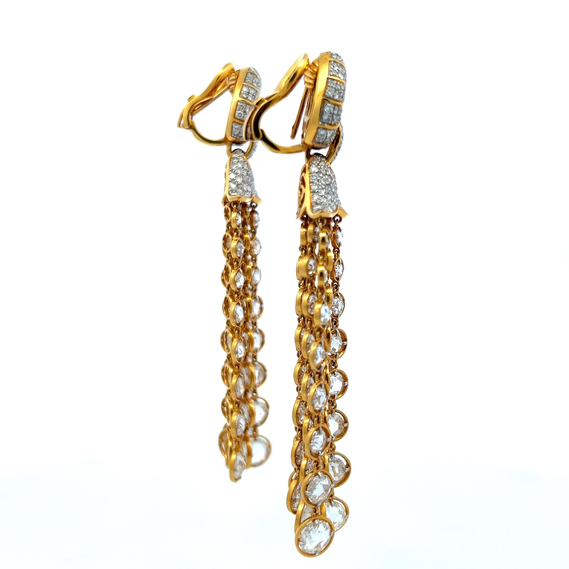 25.00ct E-VS1 Rose Cut & Round Diamond 18K Yellow Gold Chandelier Earrings