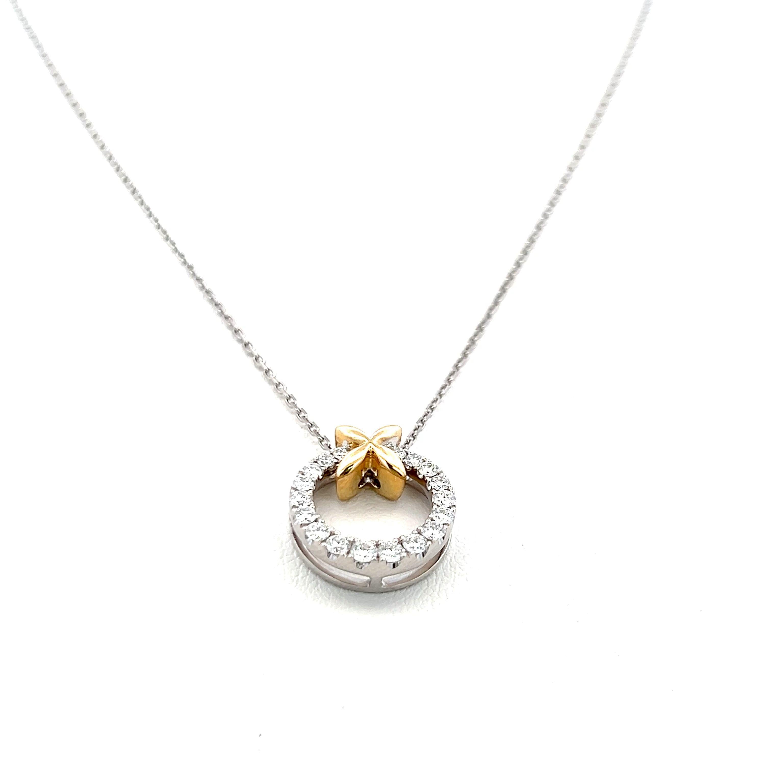 0.42 Carat Round Brilliant G VS1 Diamond 14 Karat Two Tone Gold Pendant Necklace