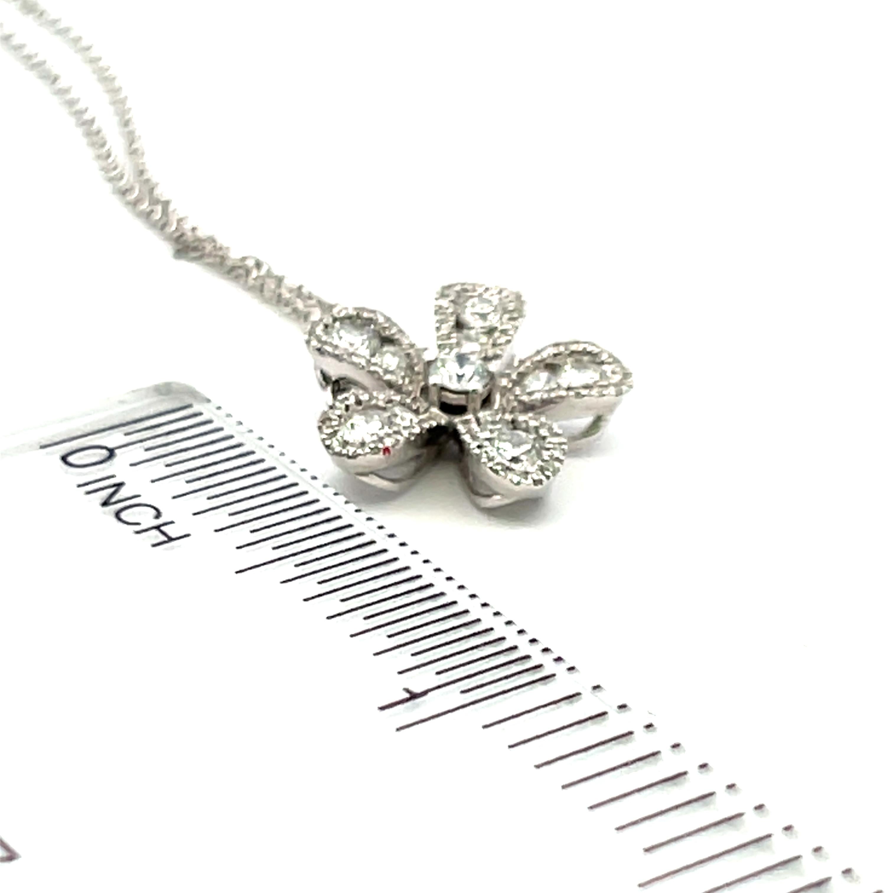 0.52 Carat Round Brilliant G VS1 Diamond 14 Karat White Gold Pendant Necklace