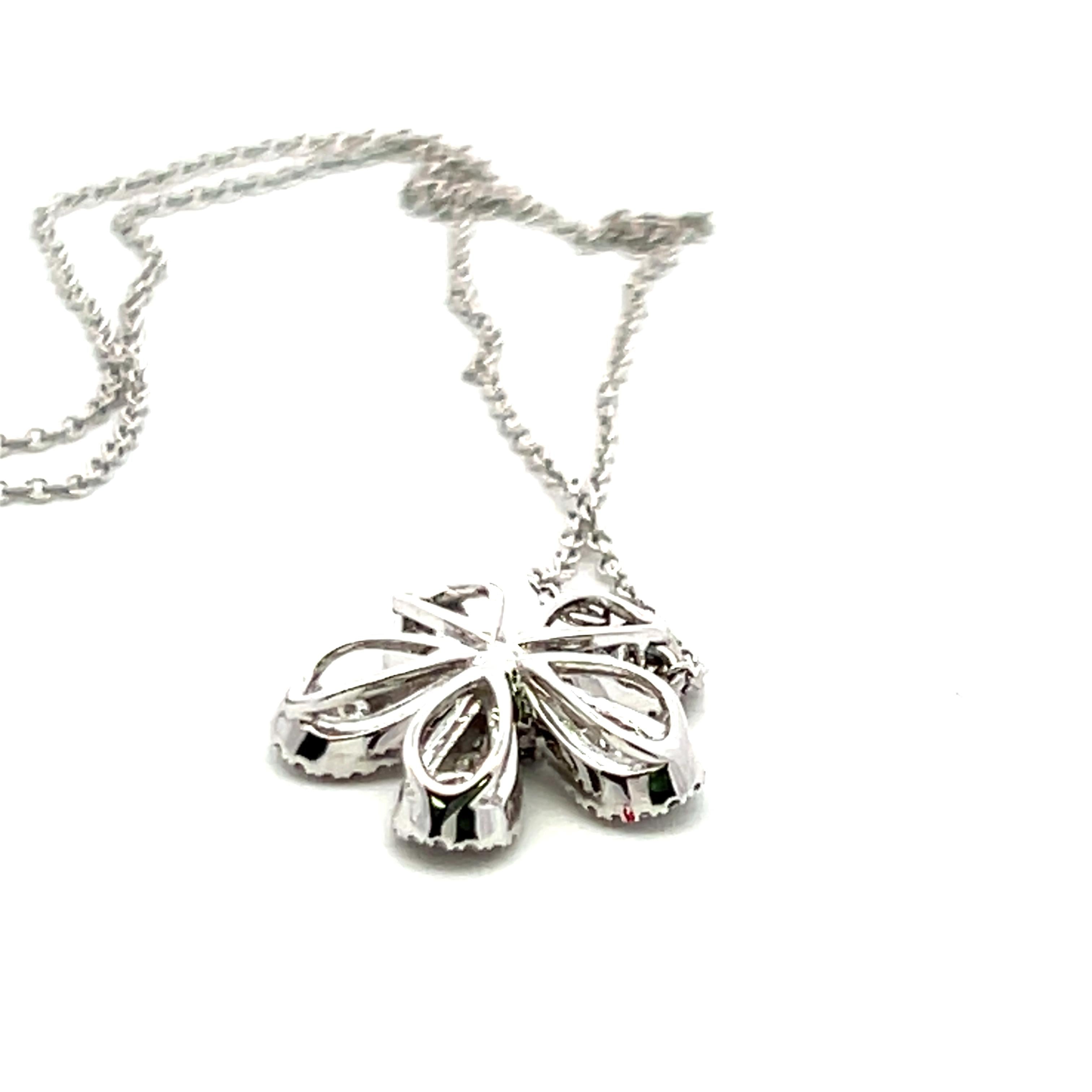 0.52 Carat Round Brilliant G VS1 Diamond 14 Karat White Gold Pendant Necklace