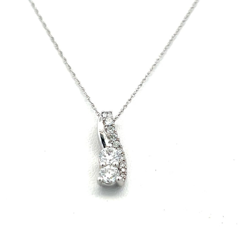 0.50 Carat Round Brilliant G VS2 Diamond 14 Karat White Gold Pendant Necklace