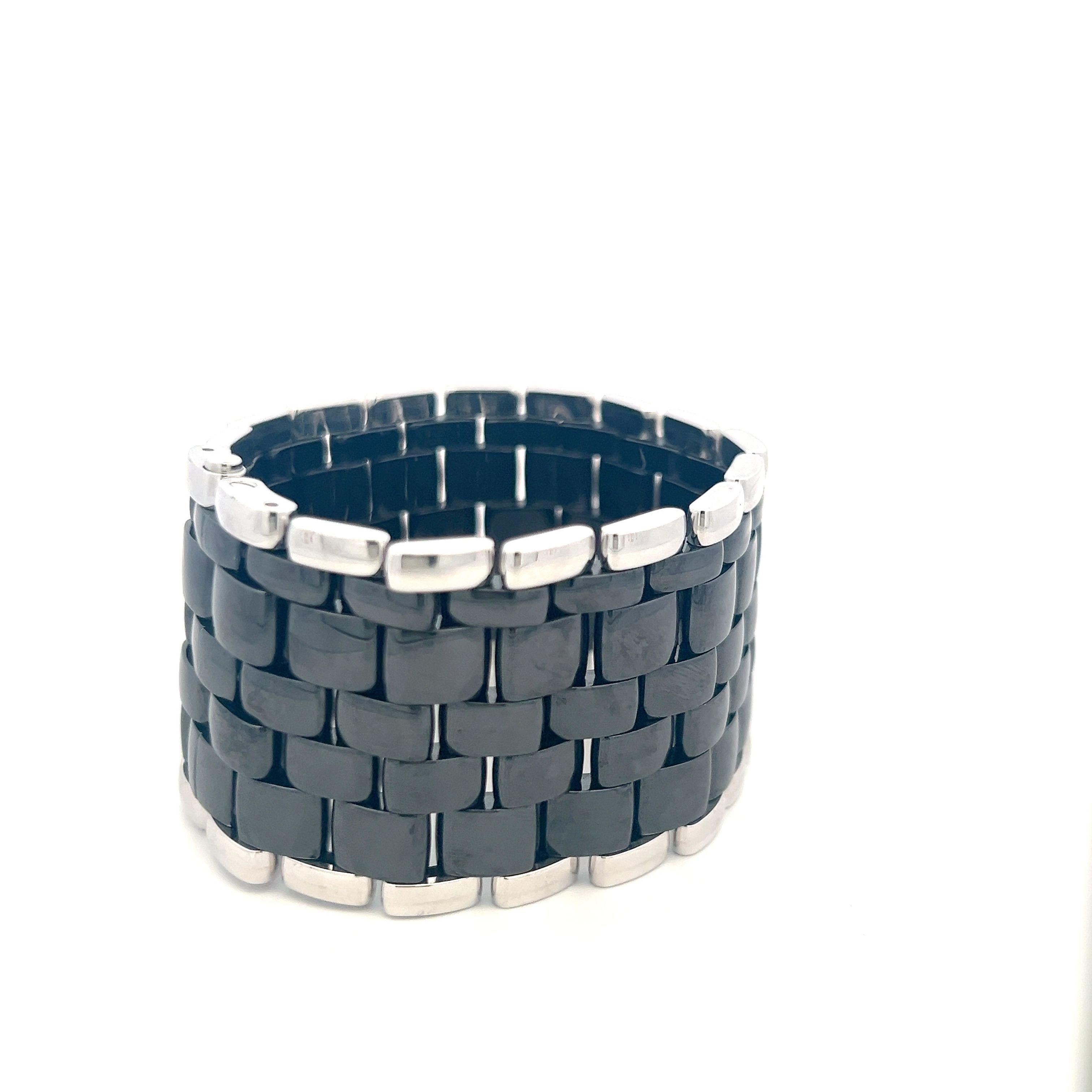 Chanel 18K White Gold Link Bracelet 149.3 Grams 7x1.46x0.13 Inch