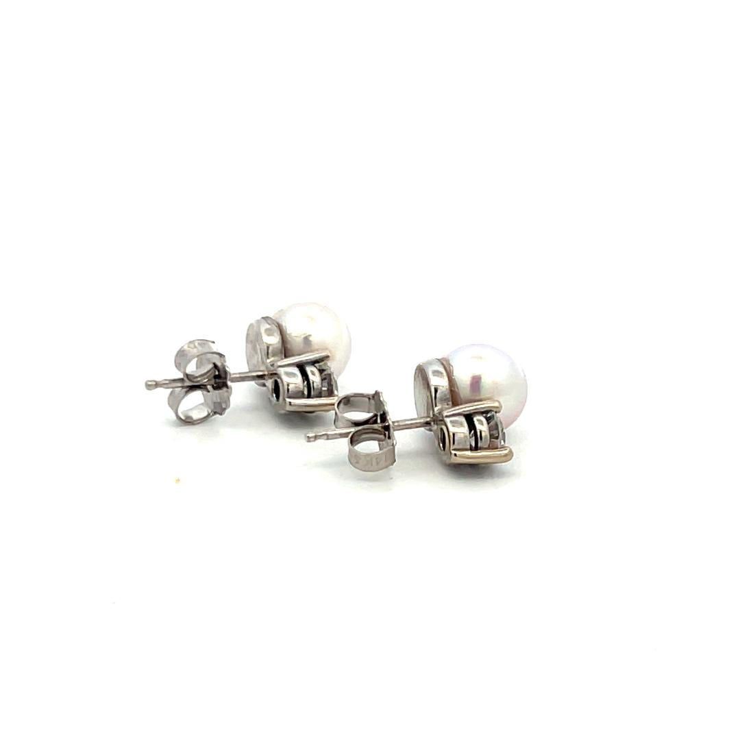 7MM Pearl 0.50 Carat Round Brilliant Diamond 14 Karat White Gold Stud Earrings