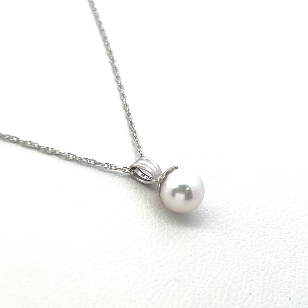 5.7 MM Pearl 18 Inch 14 Karat White Gold Pendant Necklace