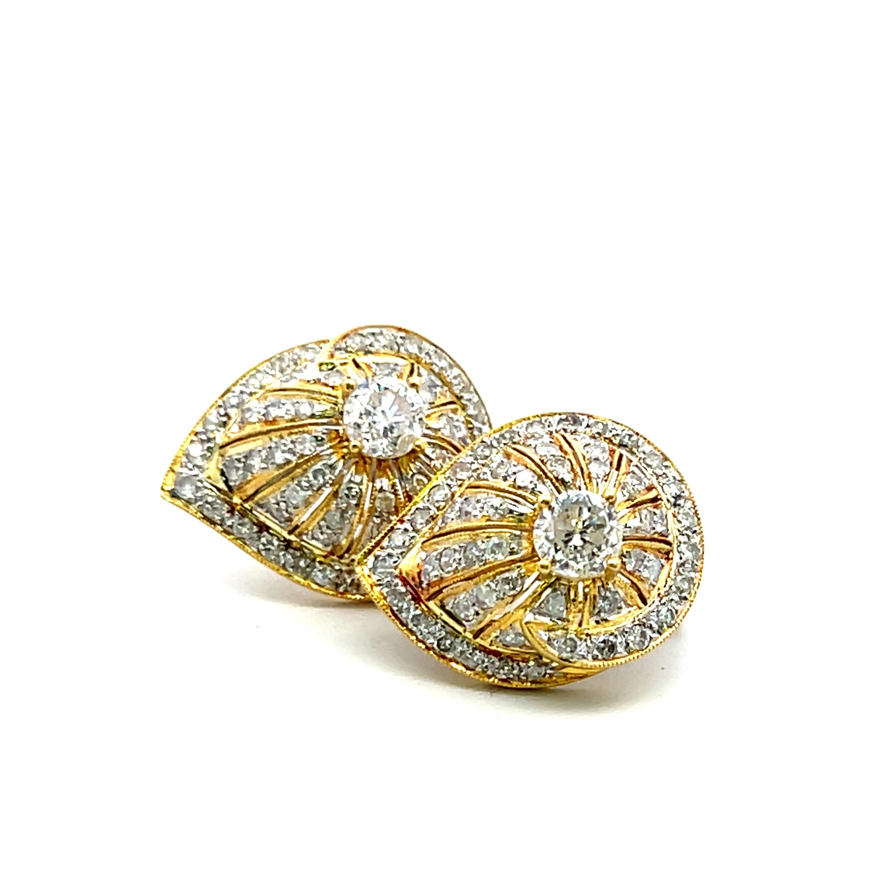 2.66 Carat Round Brilliant H SI2 Diamond 18 Karat Yellow Gold Clip On Earrings