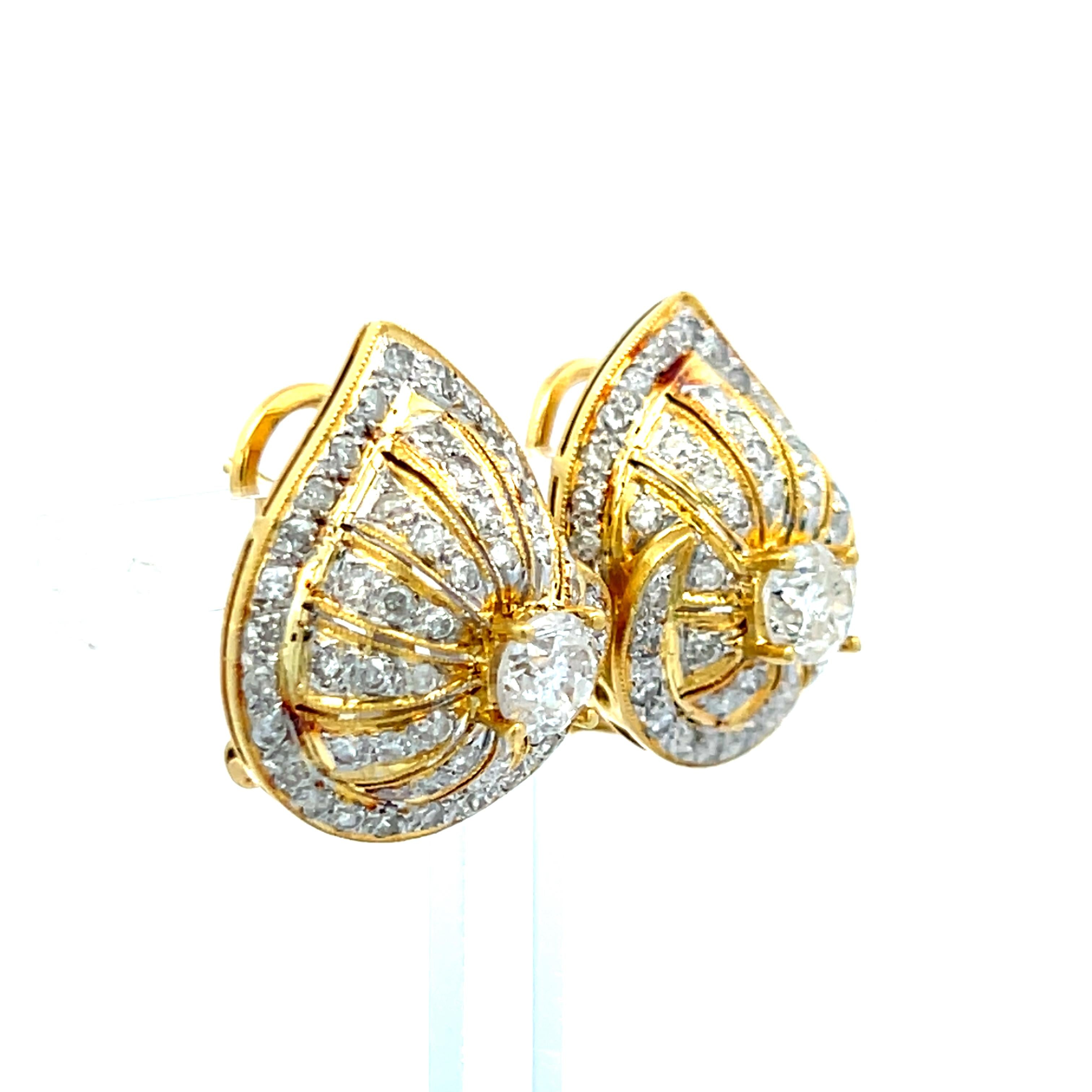 2.66 Carat Round Brilliant H SI2 Diamond 18 Karat Yellow Gold Clip On Earrings