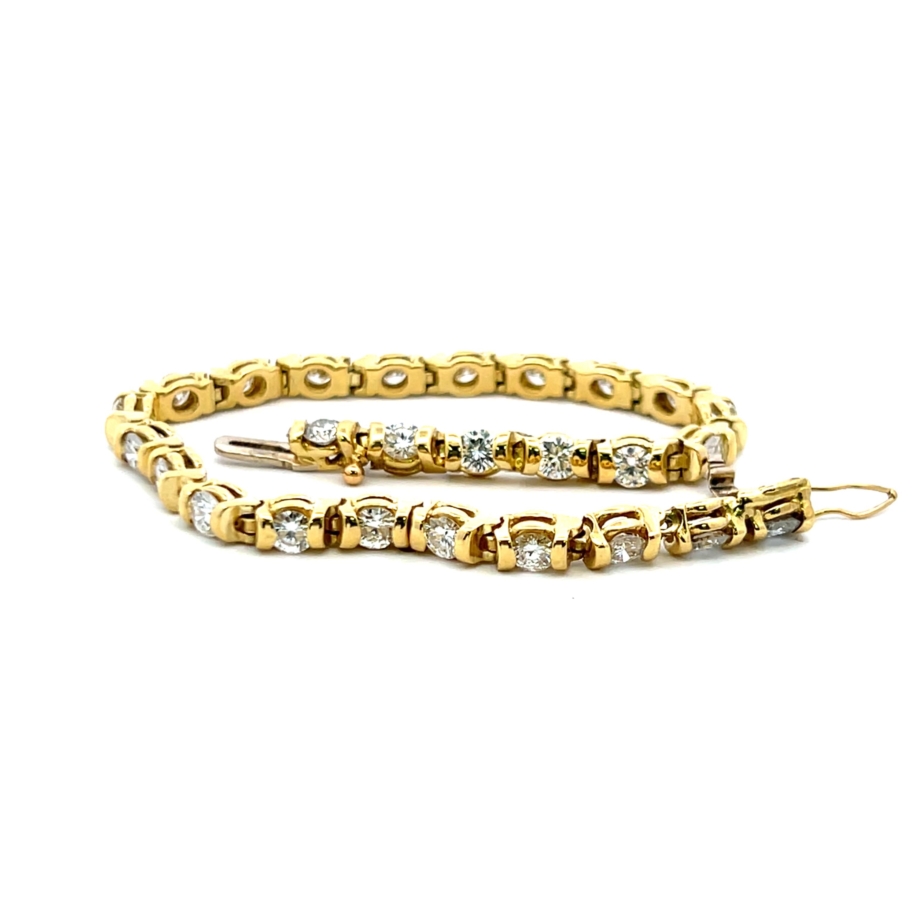 4.20 Carat Round Brilliant H VS1 Diamond 18 Karat Yellow Gold Tennis Bracelet