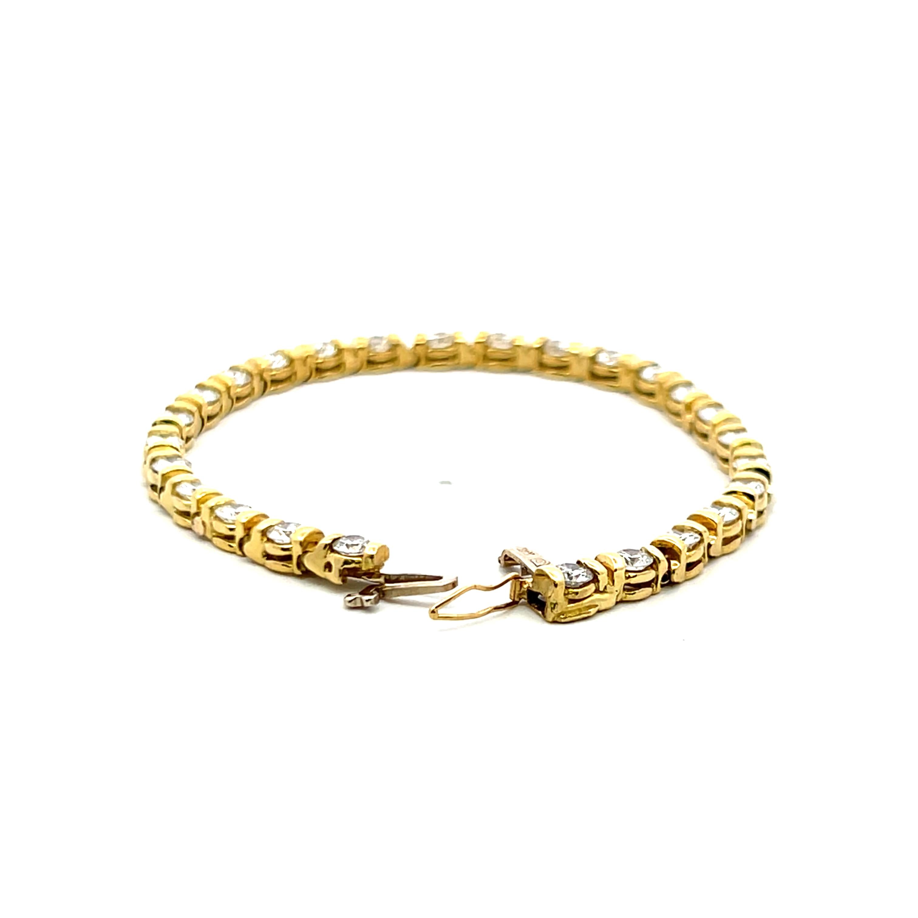 4.20 Carat Round Brilliant H VS1 Diamond 18 Karat Yellow Gold Tennis Bracelet